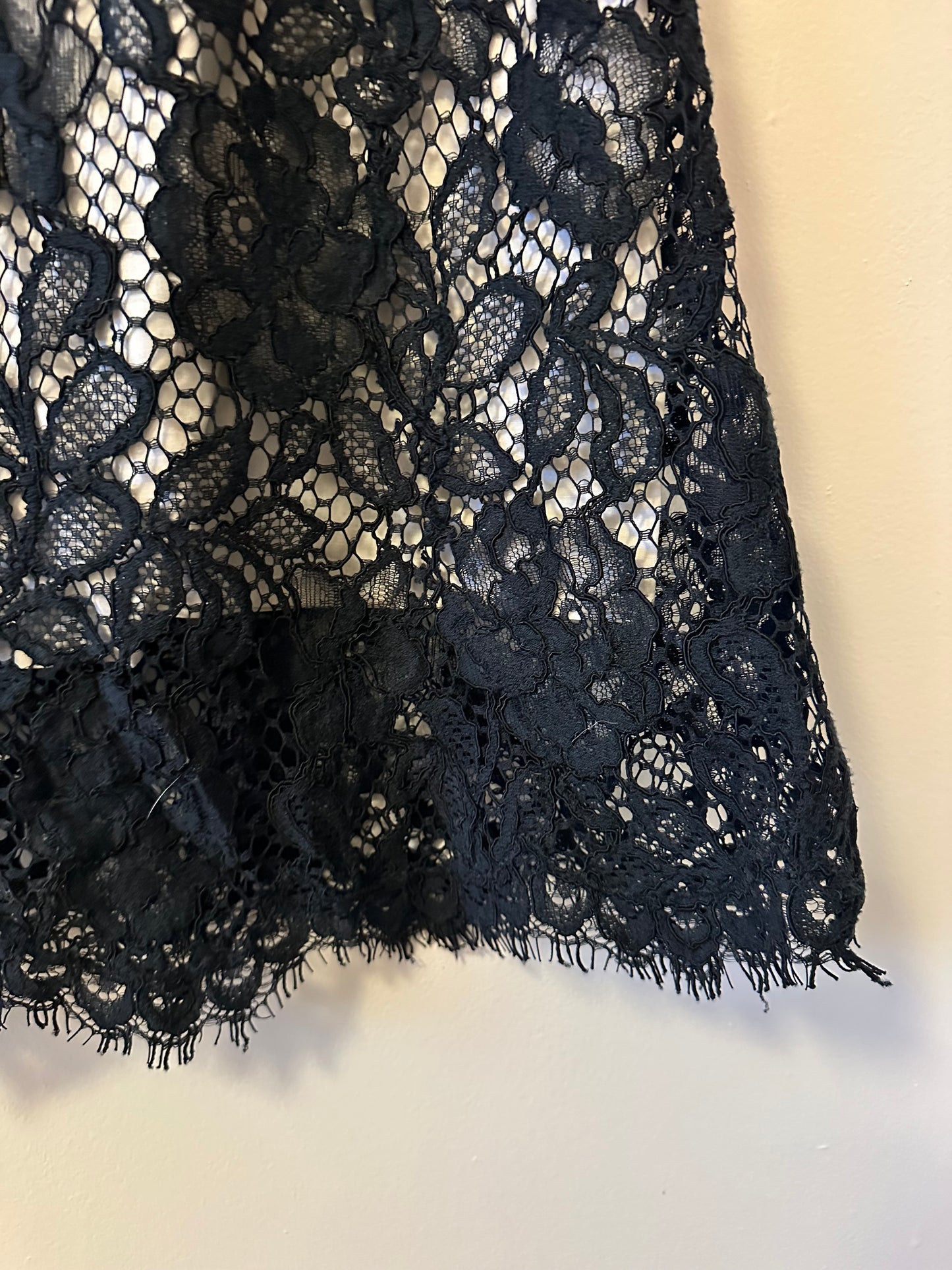 Elie Tahari Black Lace Knee Length Dress | Size 4