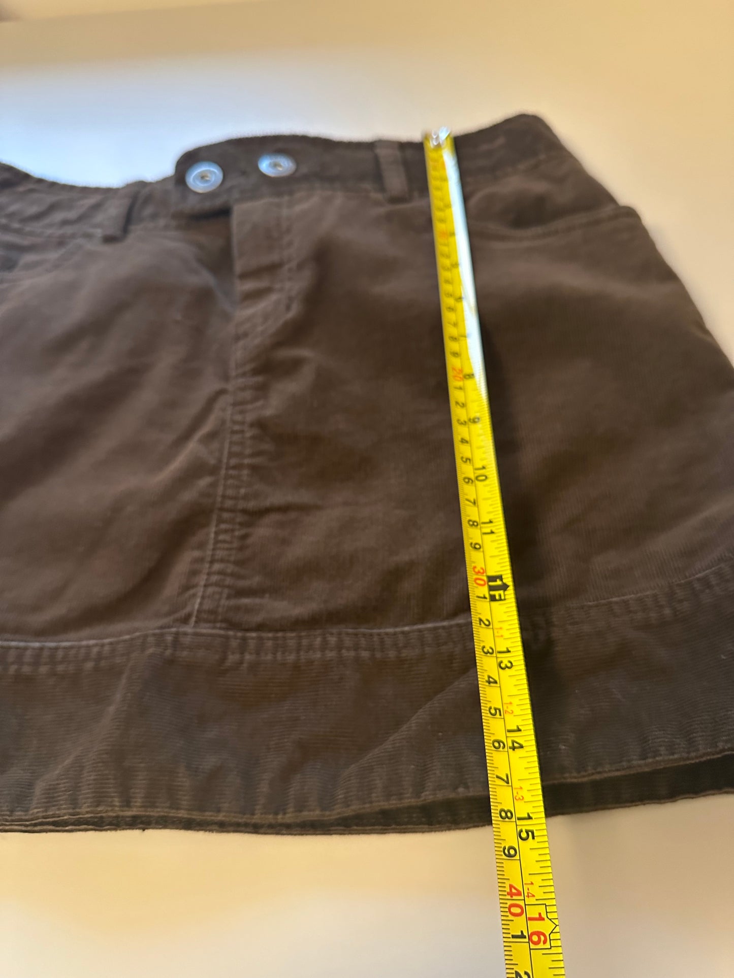 Eastern Mountain Sports Brown Corduroy Mini Skirt - Size 4