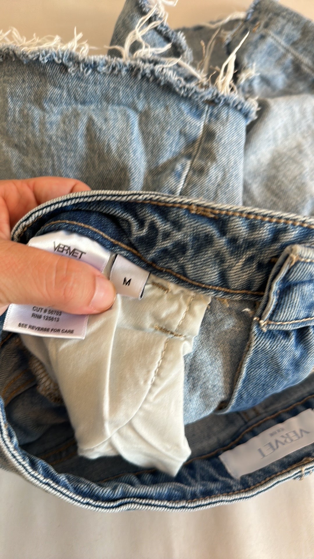 Vervet Rebecca High Rise Stretch Short in “Geniality”- Size Medium