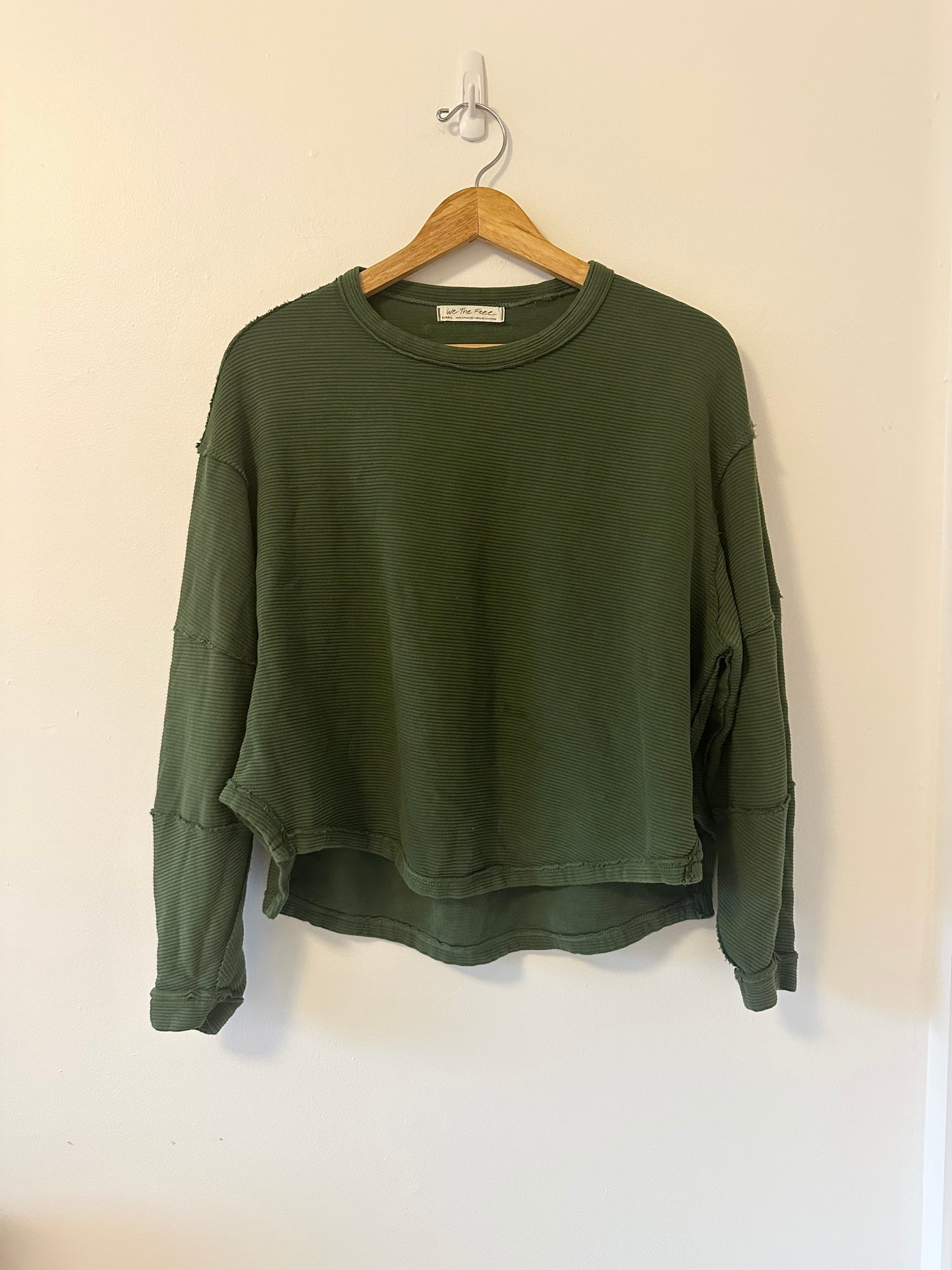 We The Free Total Eclipse Long Sleeve Ribbed Oversized Tee in Green | Size XS