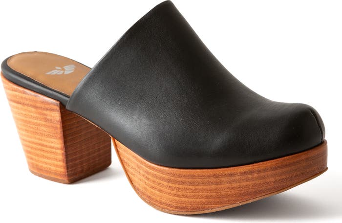 Fortress Ava Clog Mule in Black - Size 38