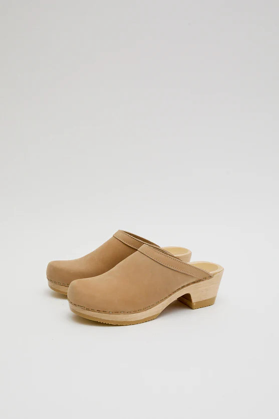No. 6 Old School Clog on Mid Heel in Bone Size 39