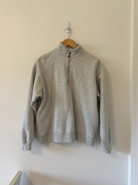 Le Bon Shoppe Noah Fleece Top in Heather Grey - Size Small