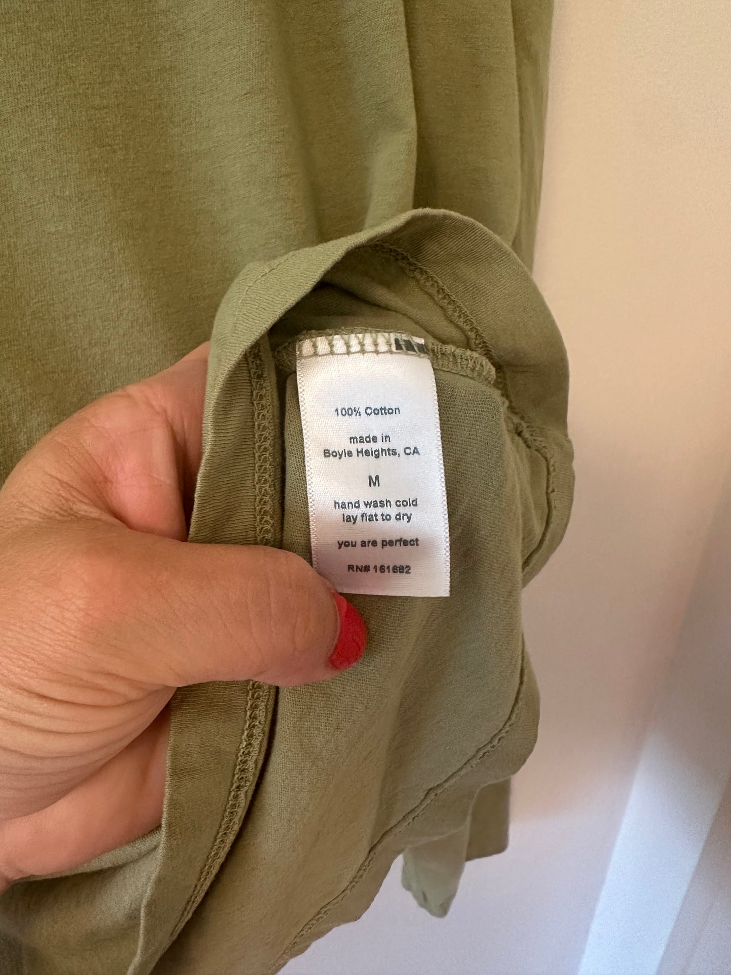 Perfect White Tee Sinatra V-Neck Long Sleeve T-Shirt Top - Size Medium