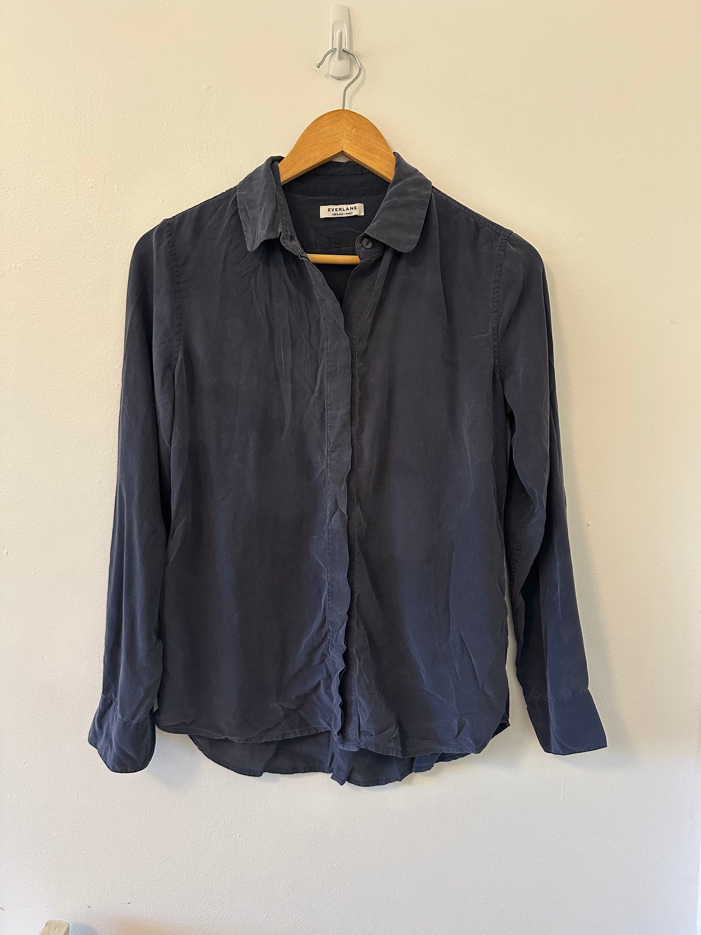 Everlane Dark Blue Butterlight Silk Button-Up Shirt - Size Small