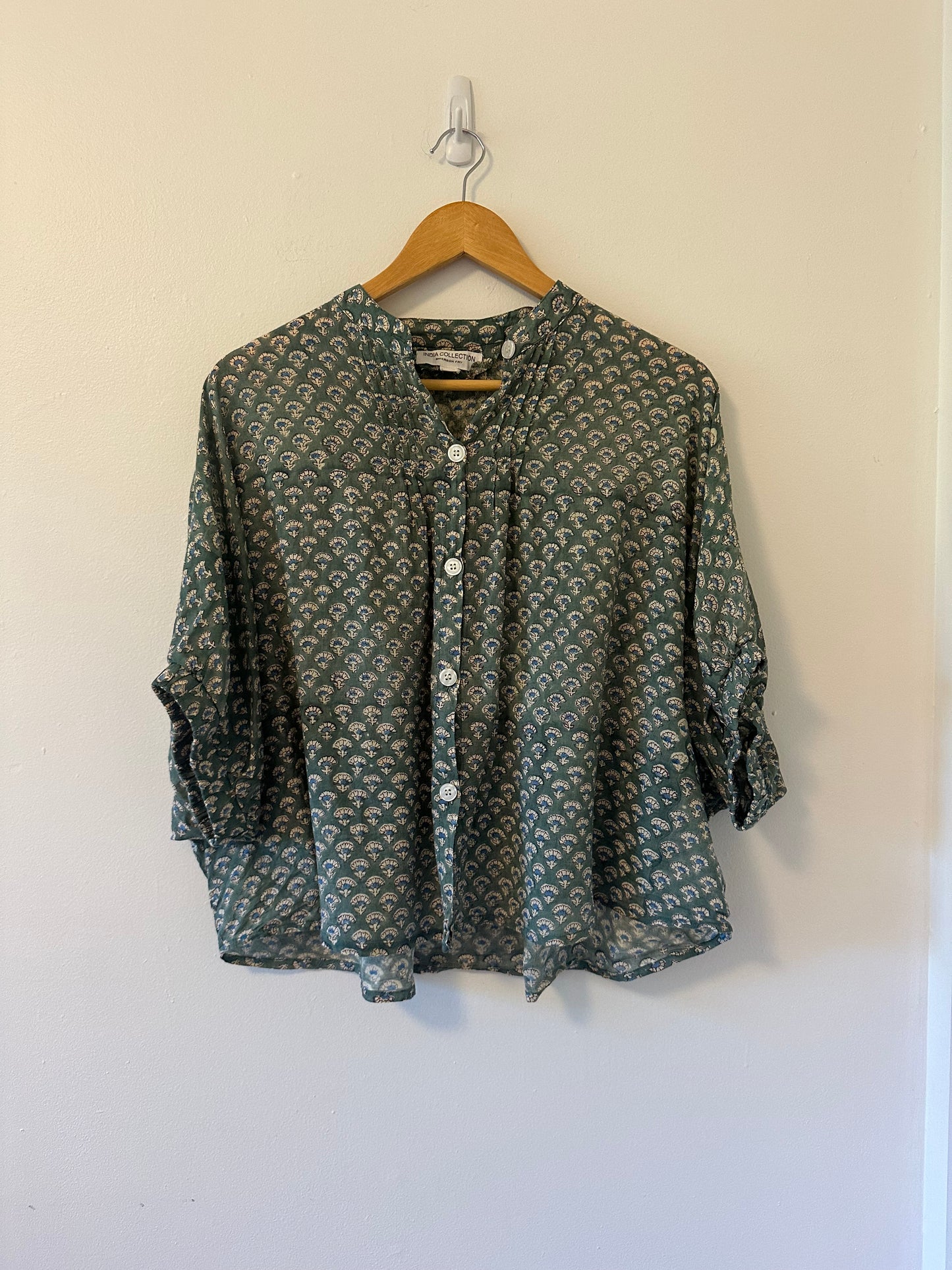 Emerson Fry - Mandarin Collar Top in Day Flowers Juniper Organic | One Size