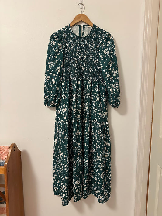 Sunday Up Smocked Green and White Floral Midi Dress | Size Large