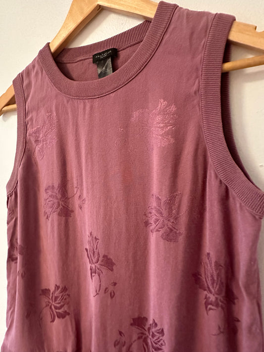 Ann Taylor - Sleeveless Plum Embroidered Rose Muscle Tank Top | Size Small