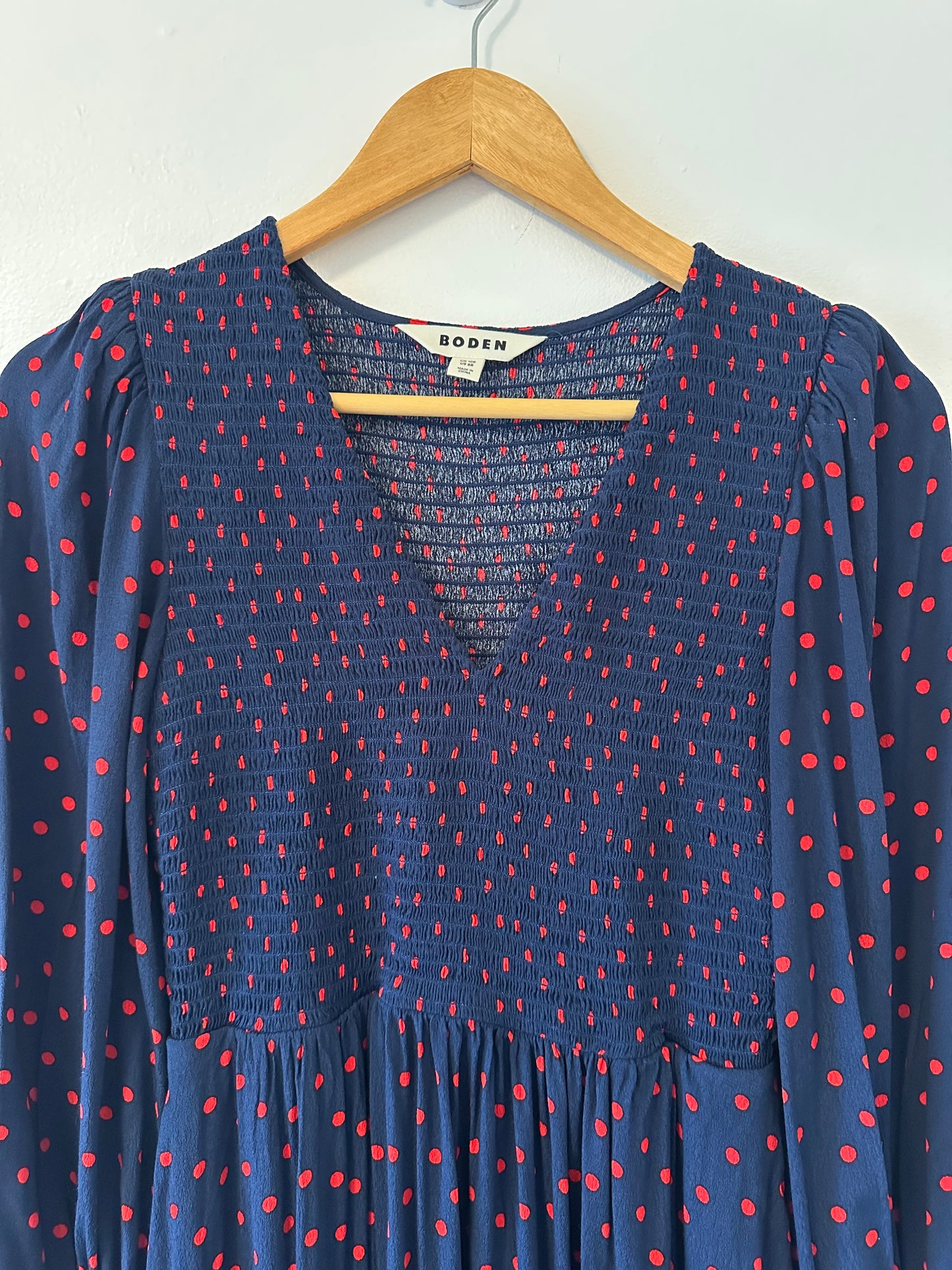 Boden Gemma Smocked Midi Dress in High Risk Red, Abstract Dot - Size 6