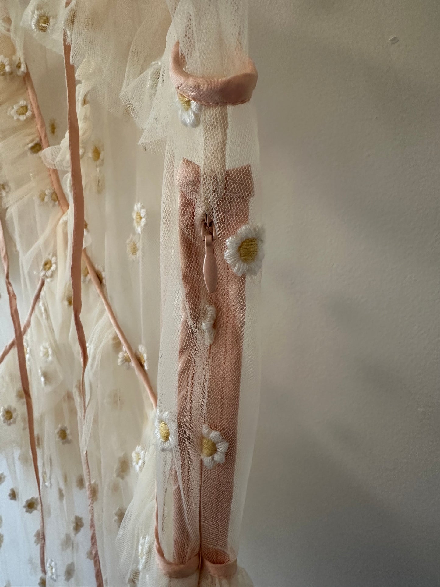 Doen Zelda Sheer Floral Maxi Dress in Faded Peach - Size XS