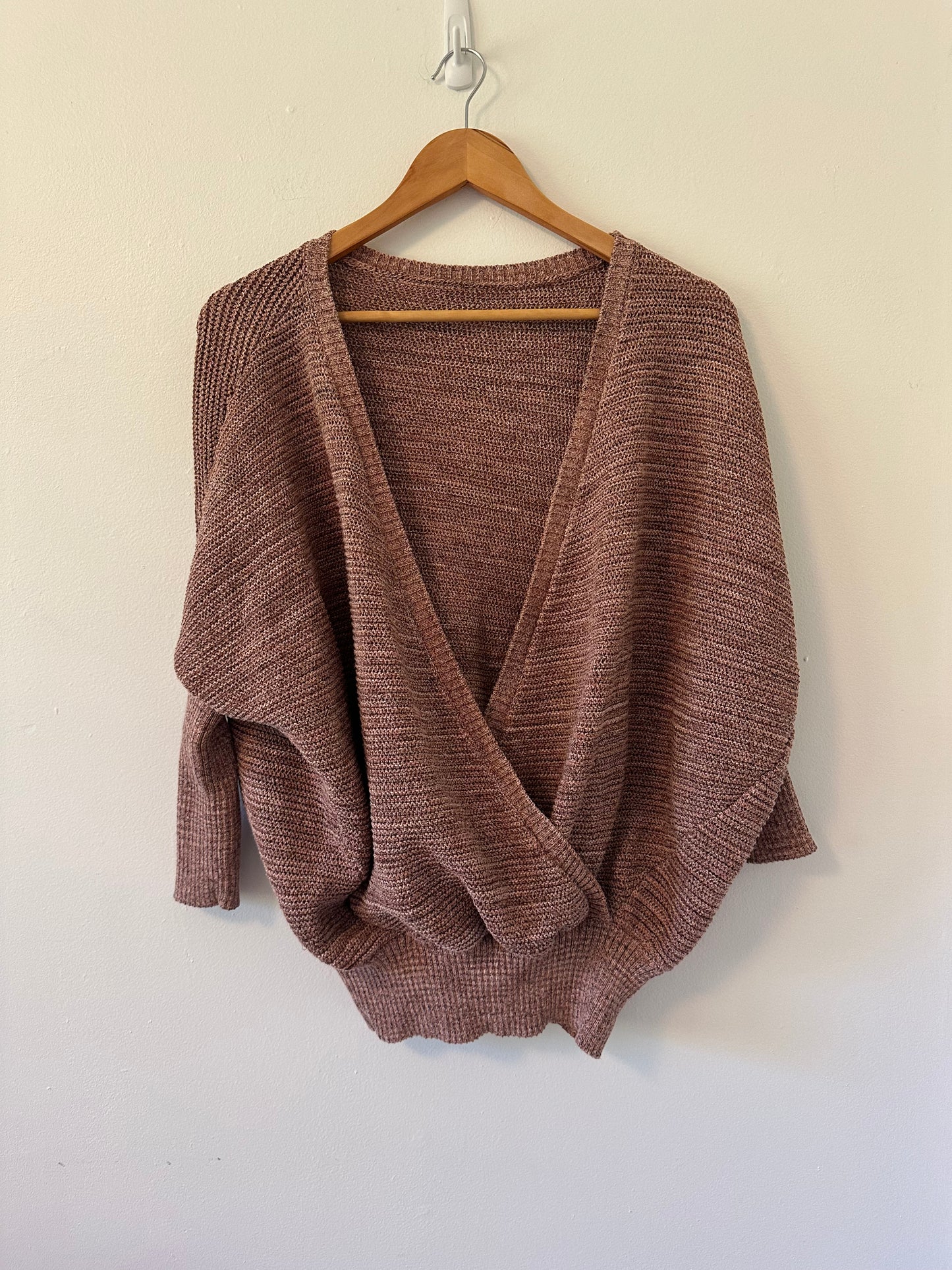 Prana V-Neck Sweater in Warm Rose | Size Small