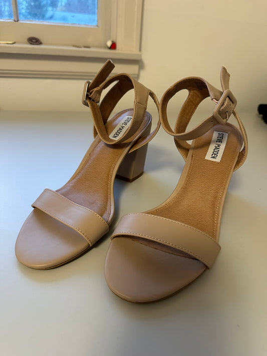 Steve Madden Tan Malia Ankle Strap Block Heel Sandals | Size 9