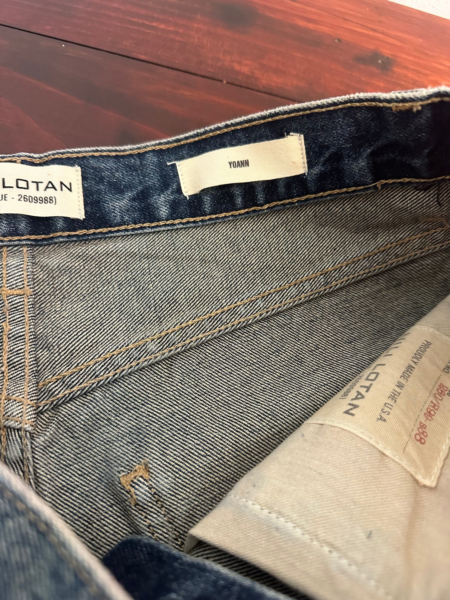 Nili Lotan Yoann Blue Denim Women's Shorts in Simon Wash - Size 25