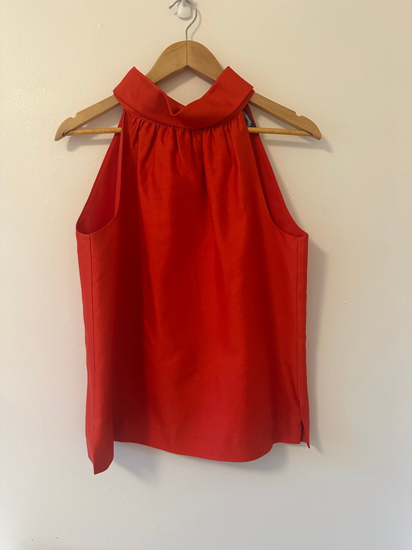 Sail to Sable Orange Halter Top Size Small