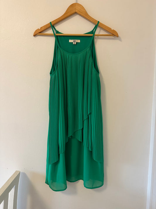 Ya Los Angeles Green Tiered Pleated Dress - Size Medium