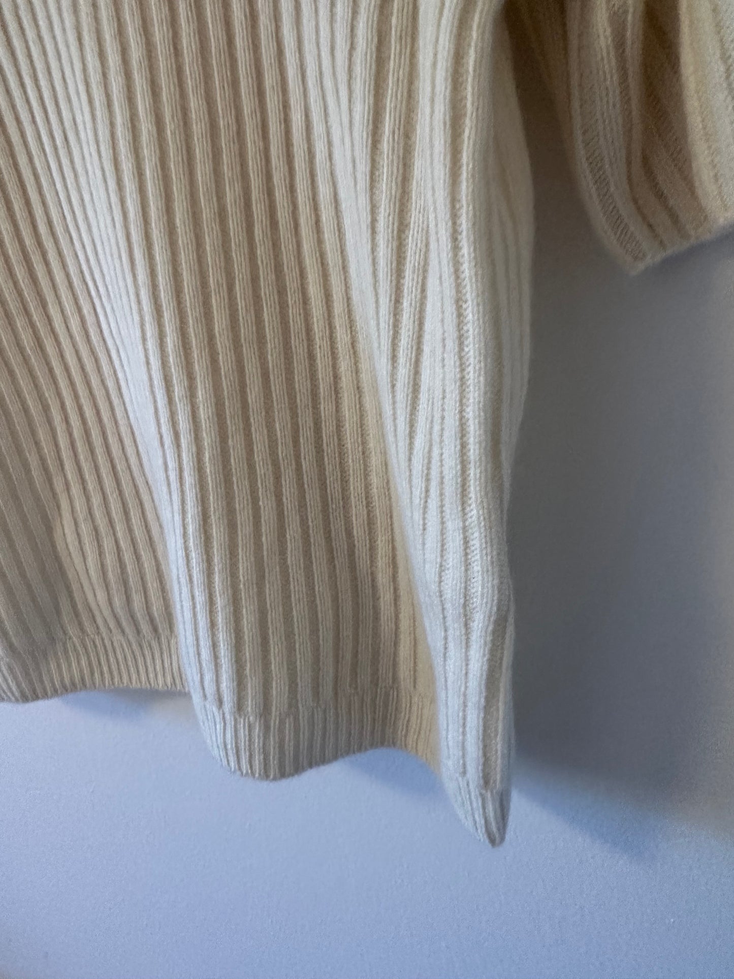 Madewell Short Sleeve Cream Cashmere Ribbed Sweater | Size Medium