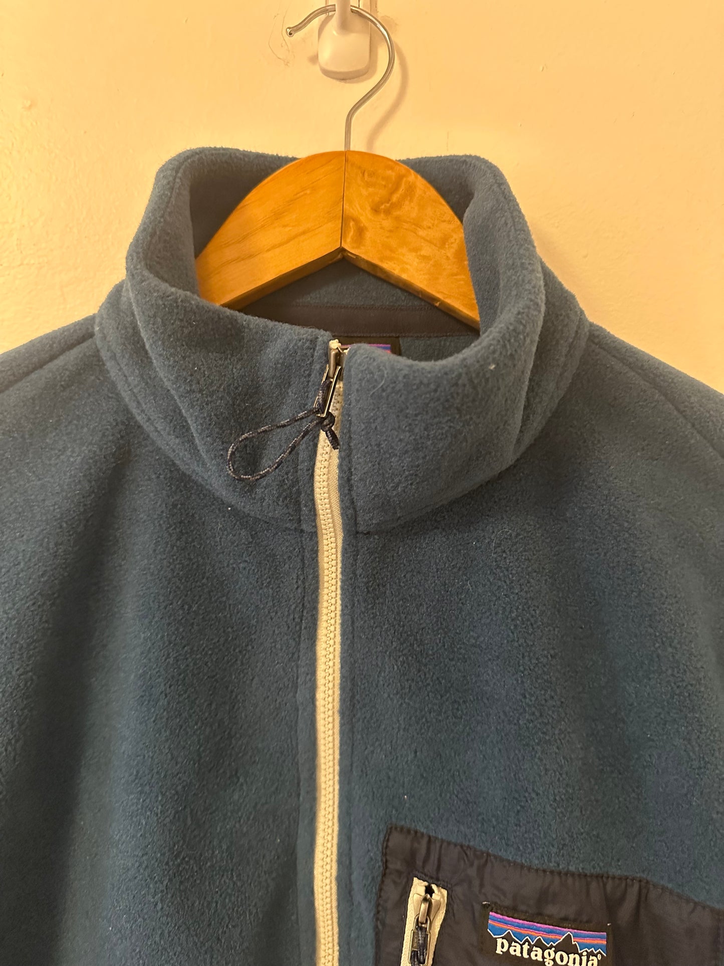 Patagonia Women's Microdini 1/2-Zip Fleece Pullover in Tidepool Blue | Size XS