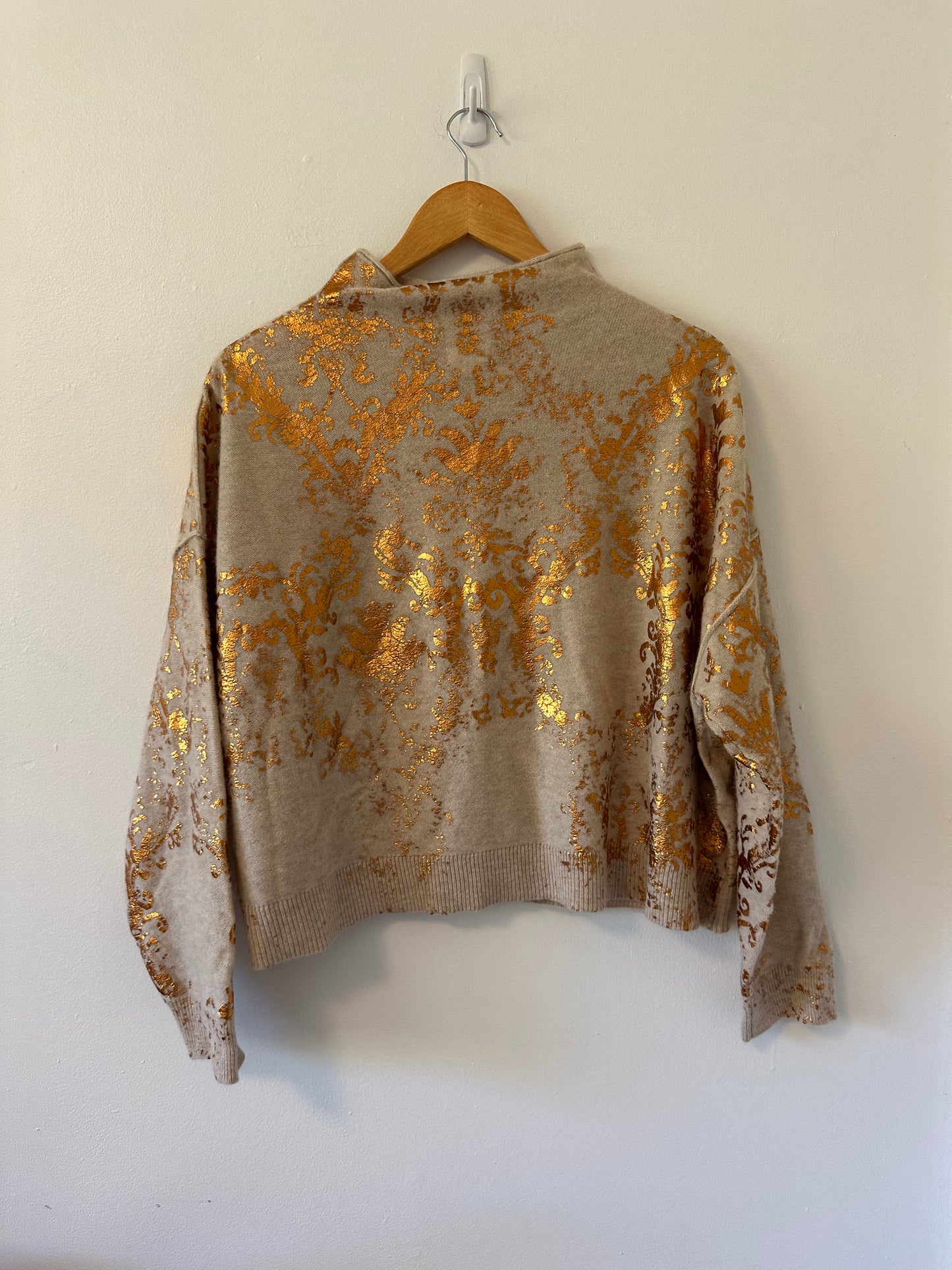 Pilcro The Alani Cashmere Mock Neck Sweater with Gold Print | Size Medium