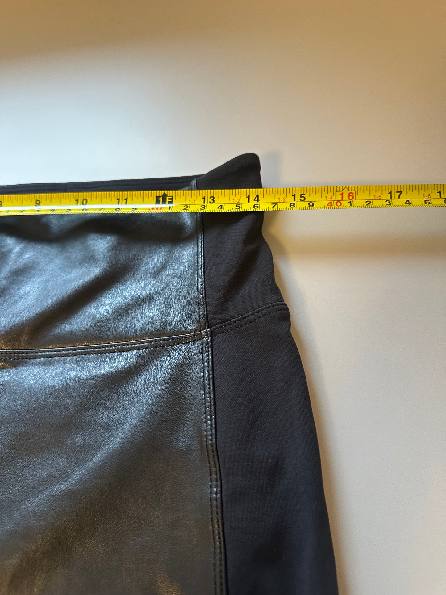 Athleta Delancey Shine Black Faux Leather Leggings | Size Medium Tall