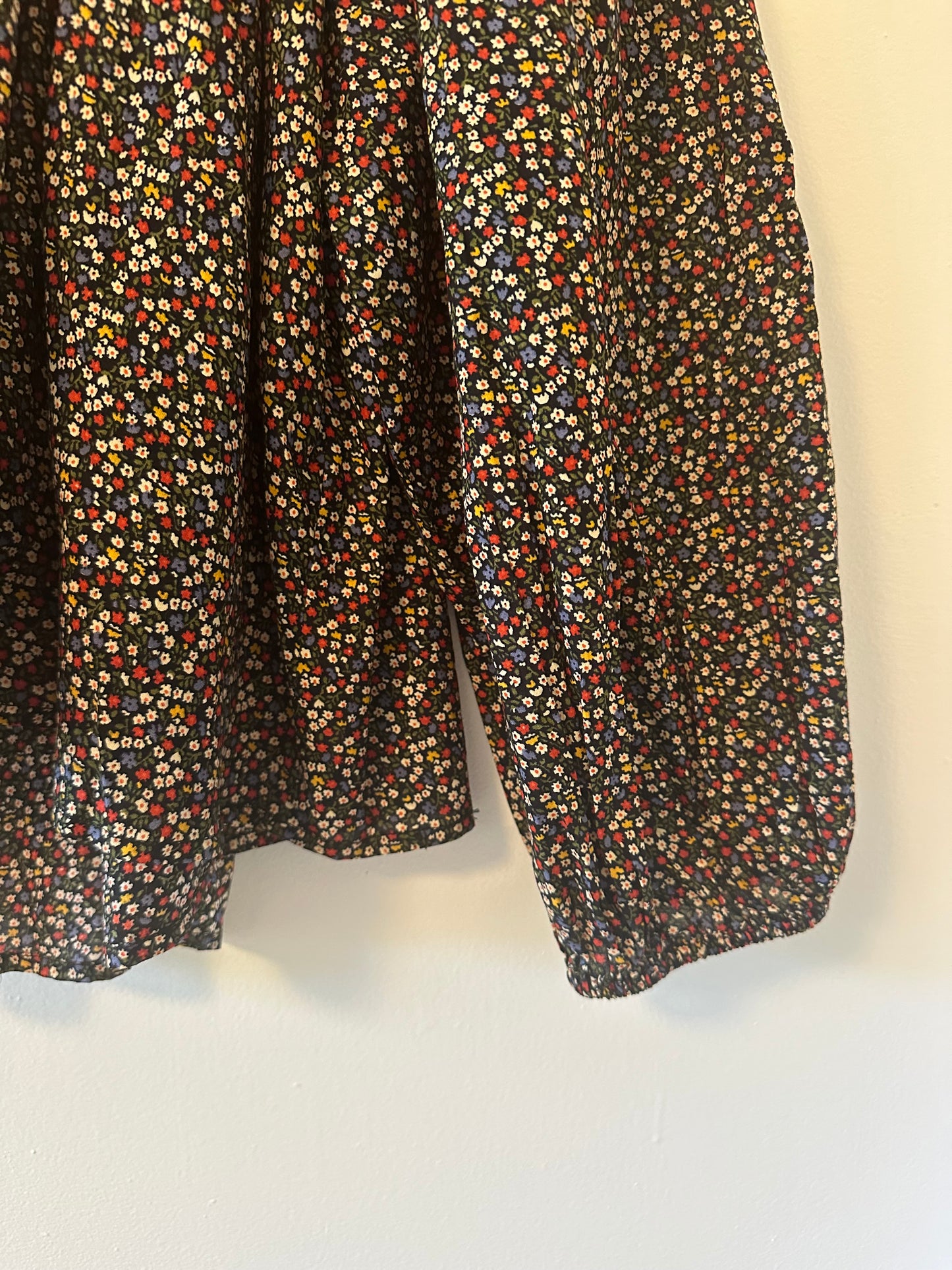 The Great. The Moonstone Top - Dark Navy Mini Wildflower Print Size 0