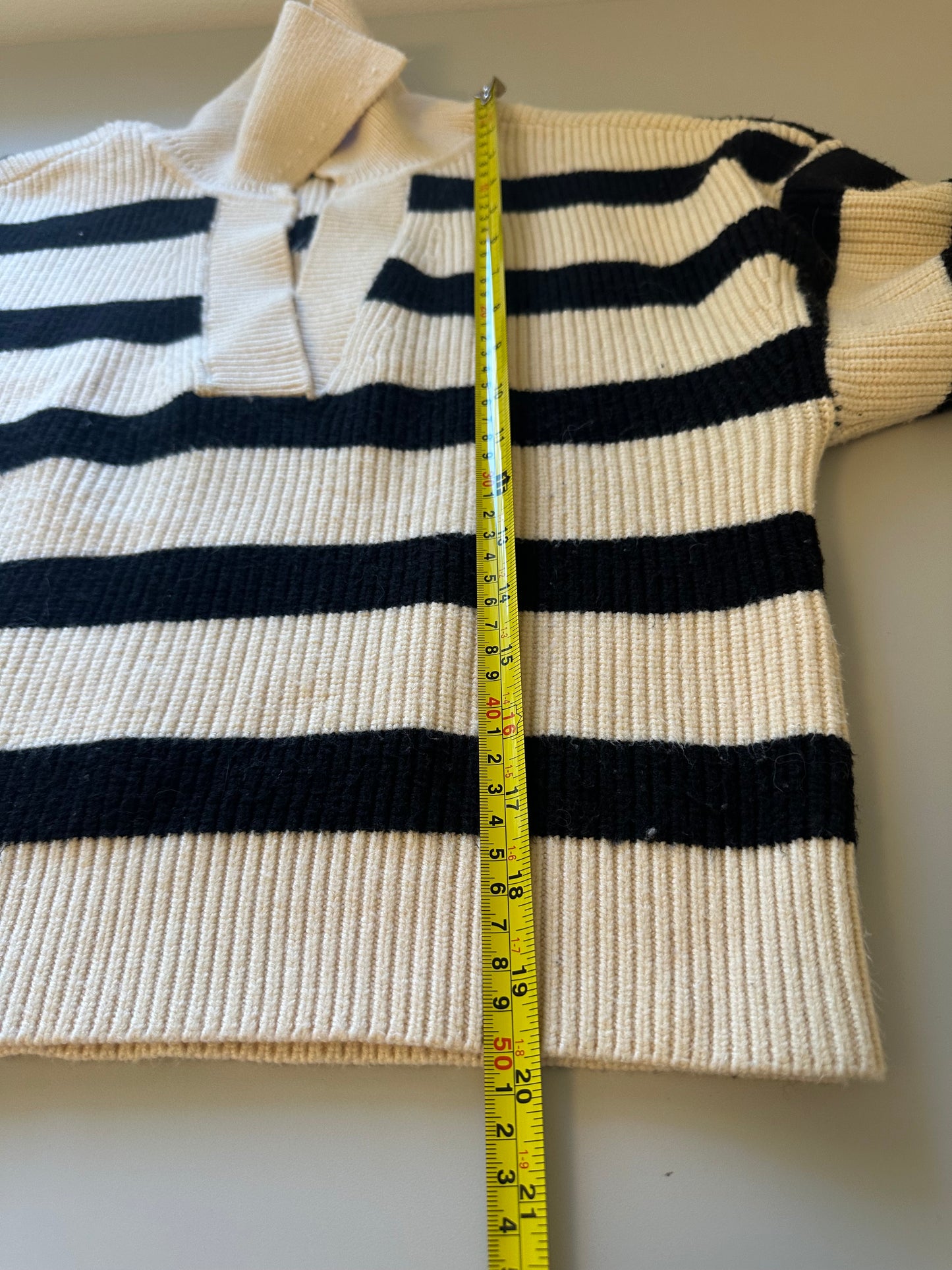 Costes Striped Black and Cream Collared Polo Sweater | Size Small