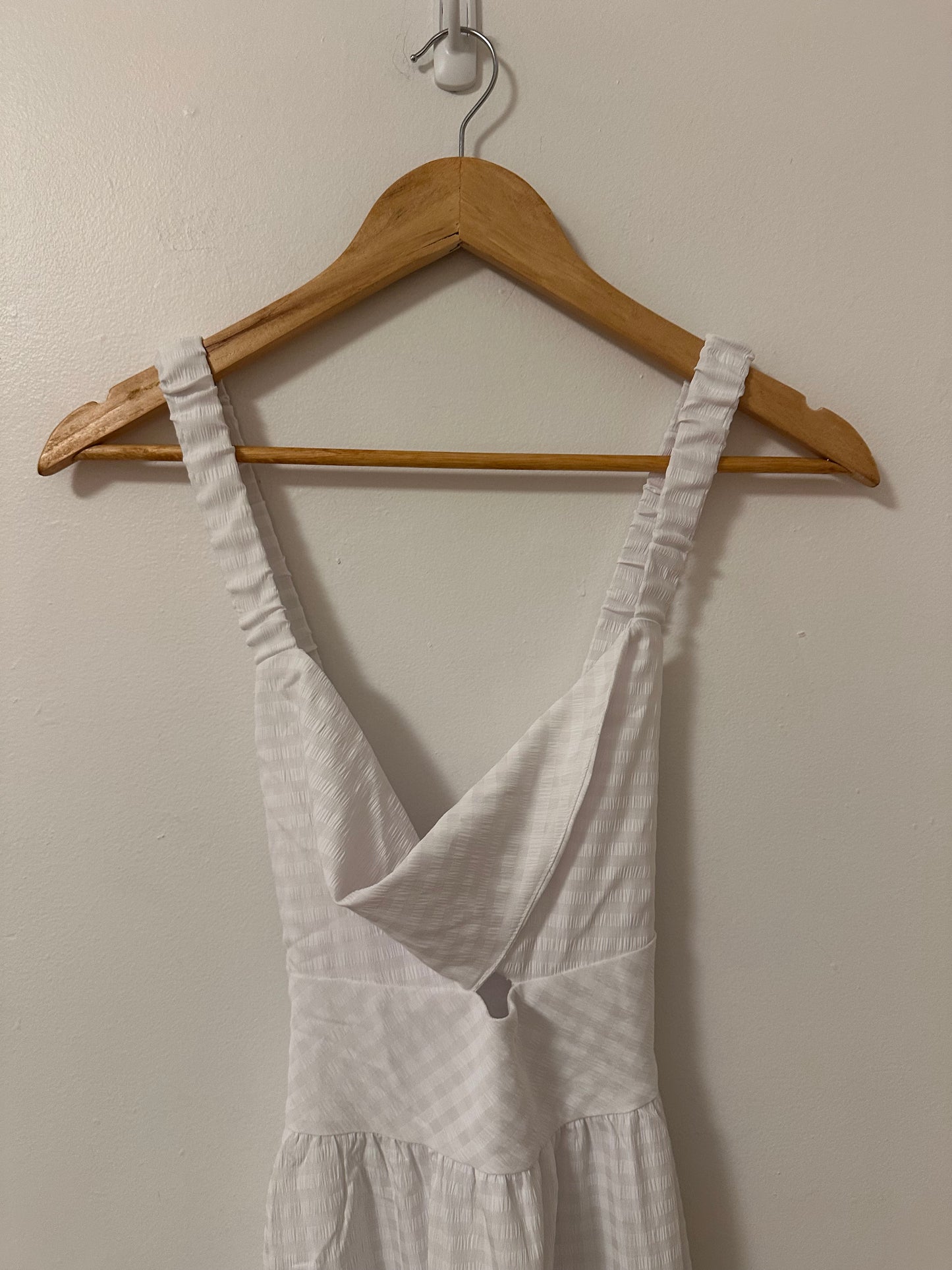 NWT Lulus City Strolls White Gingham Backless Twist-Front Midi Dress | Size Small