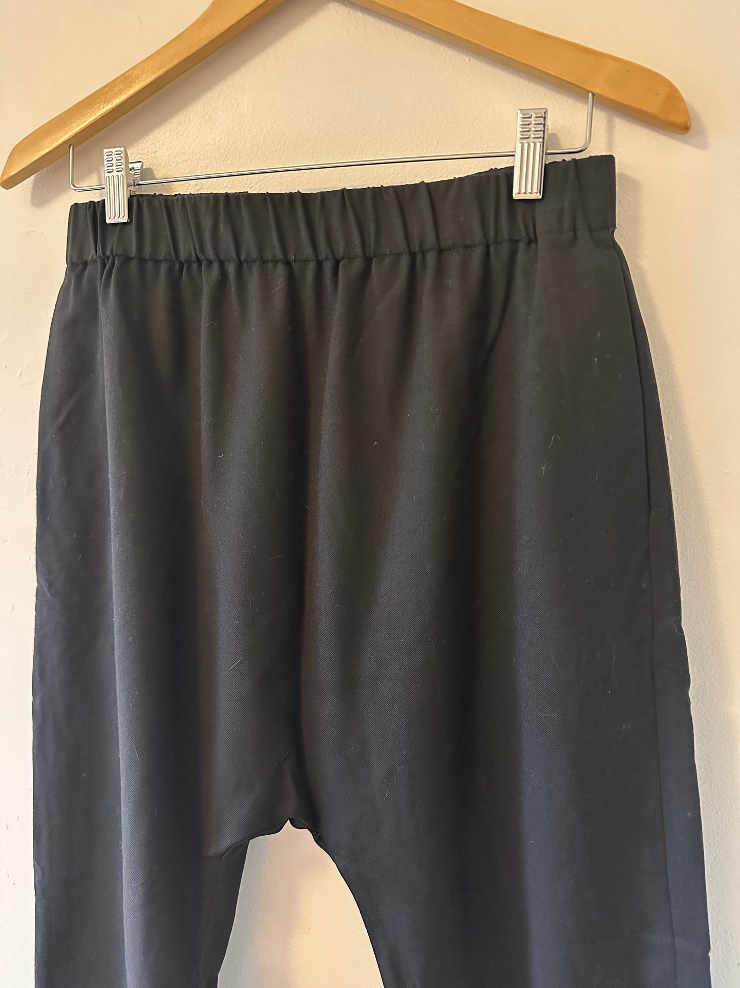 COS - Black The Drop Crotch Casual Trousers | Size Small