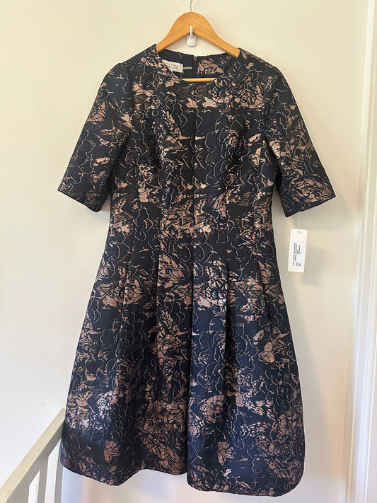 NWT Ricki Freeman for Teri Jon Pleated Floral Jacquard Knee Dress in Navy Mauve - Size 10