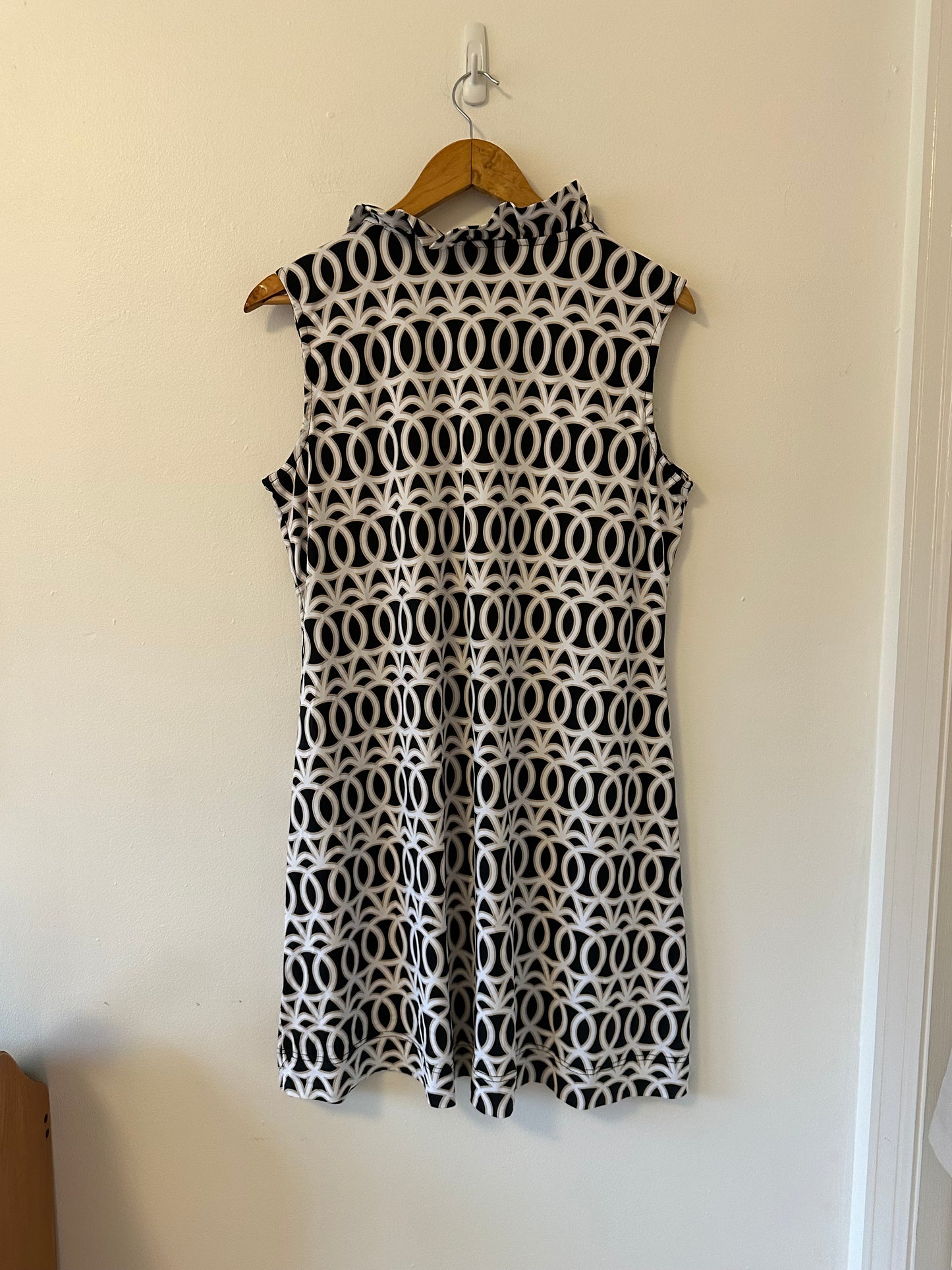 Lulu-B Black and White Geometric Swing Mini Dress | Size Large