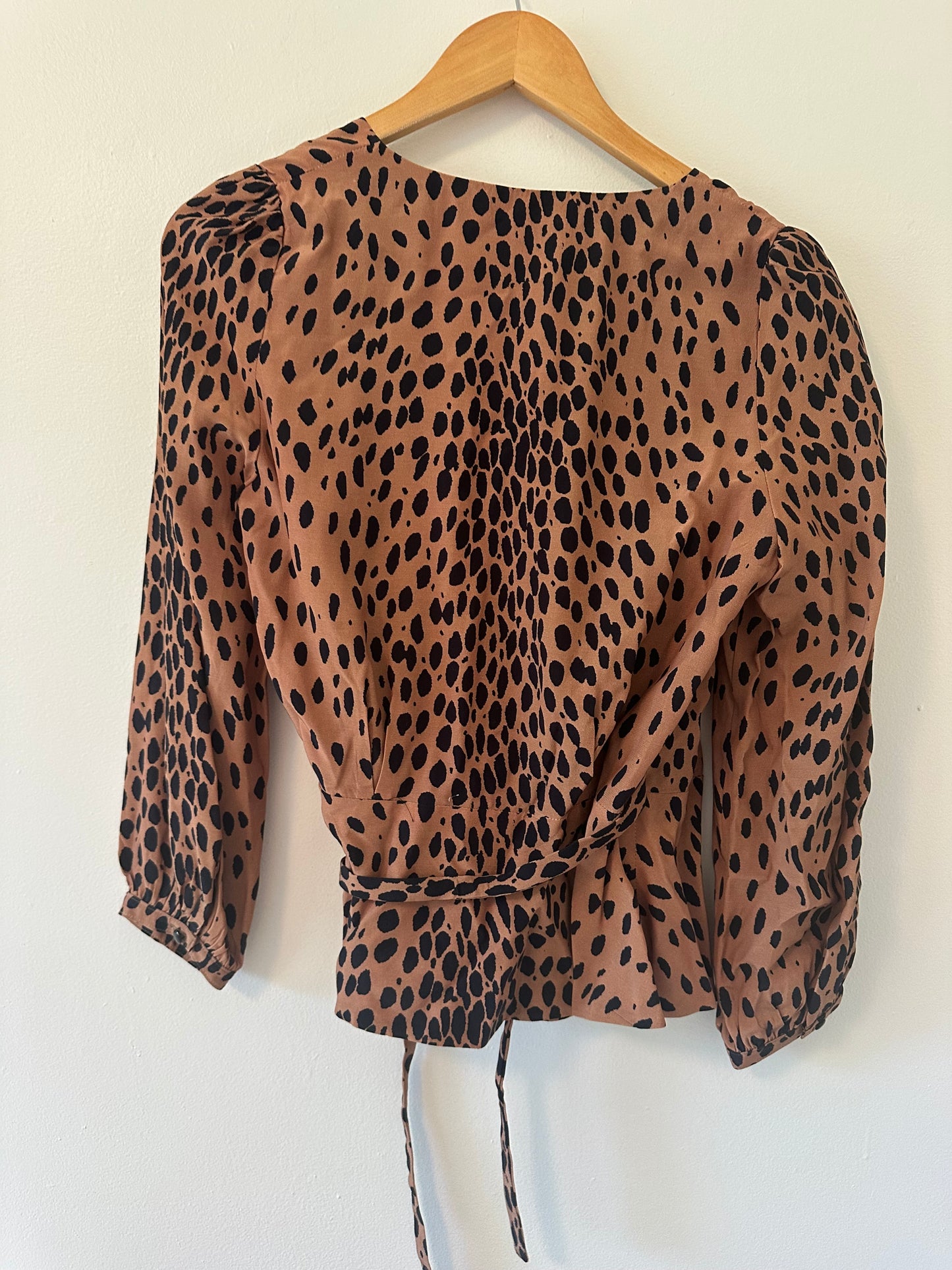 Emerson Fry Brown Animal Print Wrap Blouse 3/4 Sleeve Size Medium