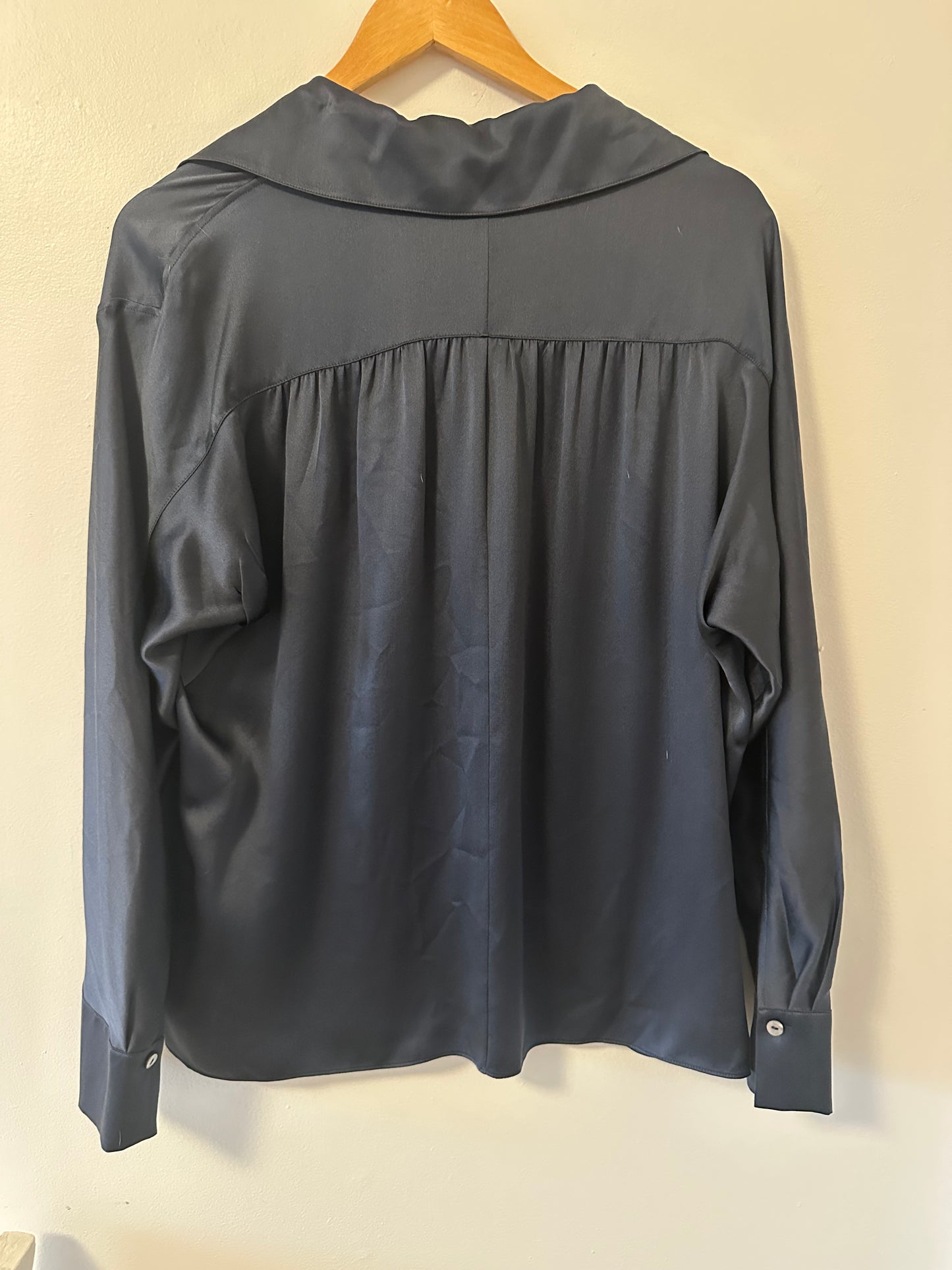 Vince Long Sleeve Shaped Collar Silk Pullover Blouse in Dark Water - Size Medium