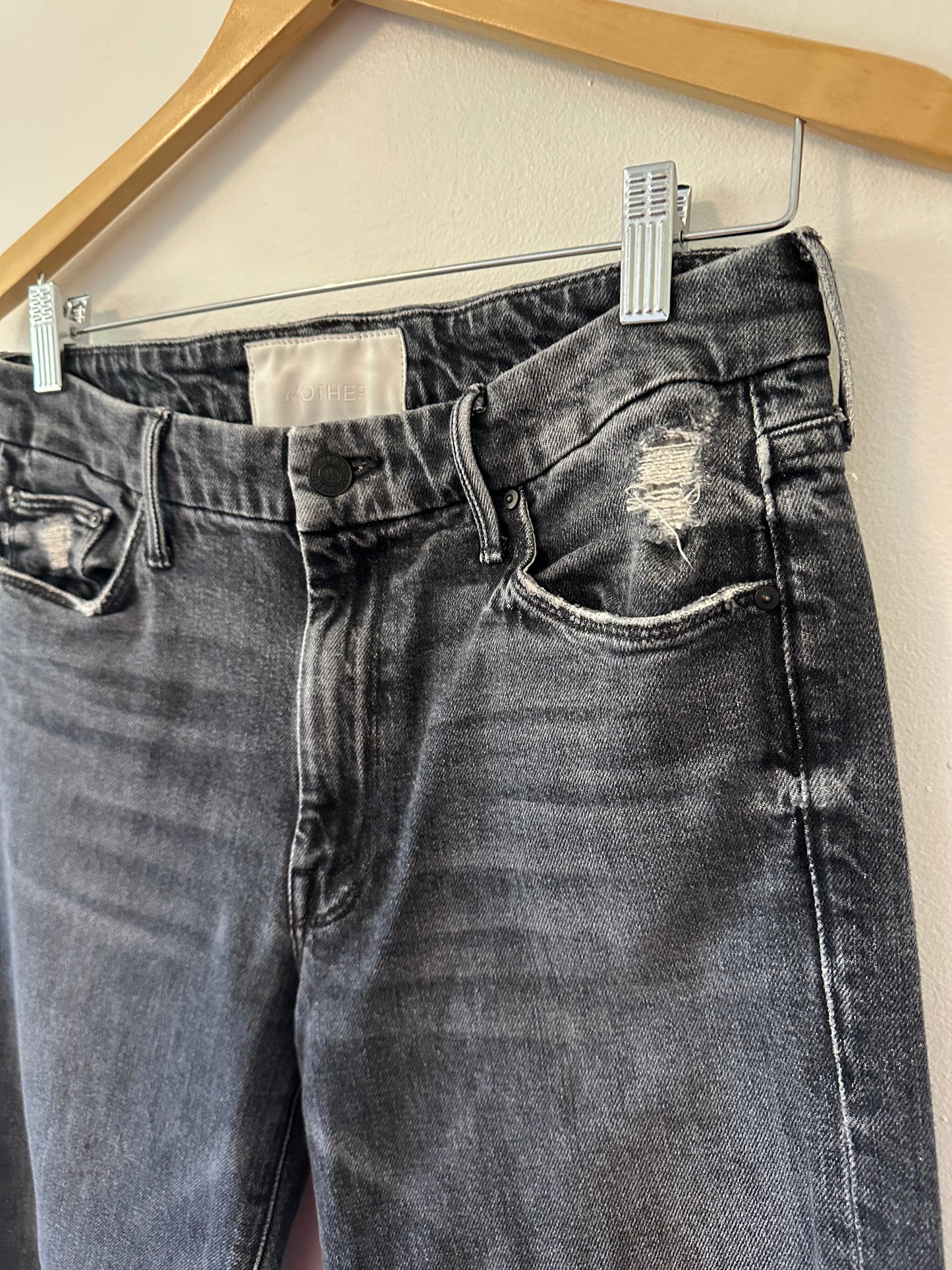 MOTHER The Roller Crop Undone Hem in Of Cats and Kings | Size 26