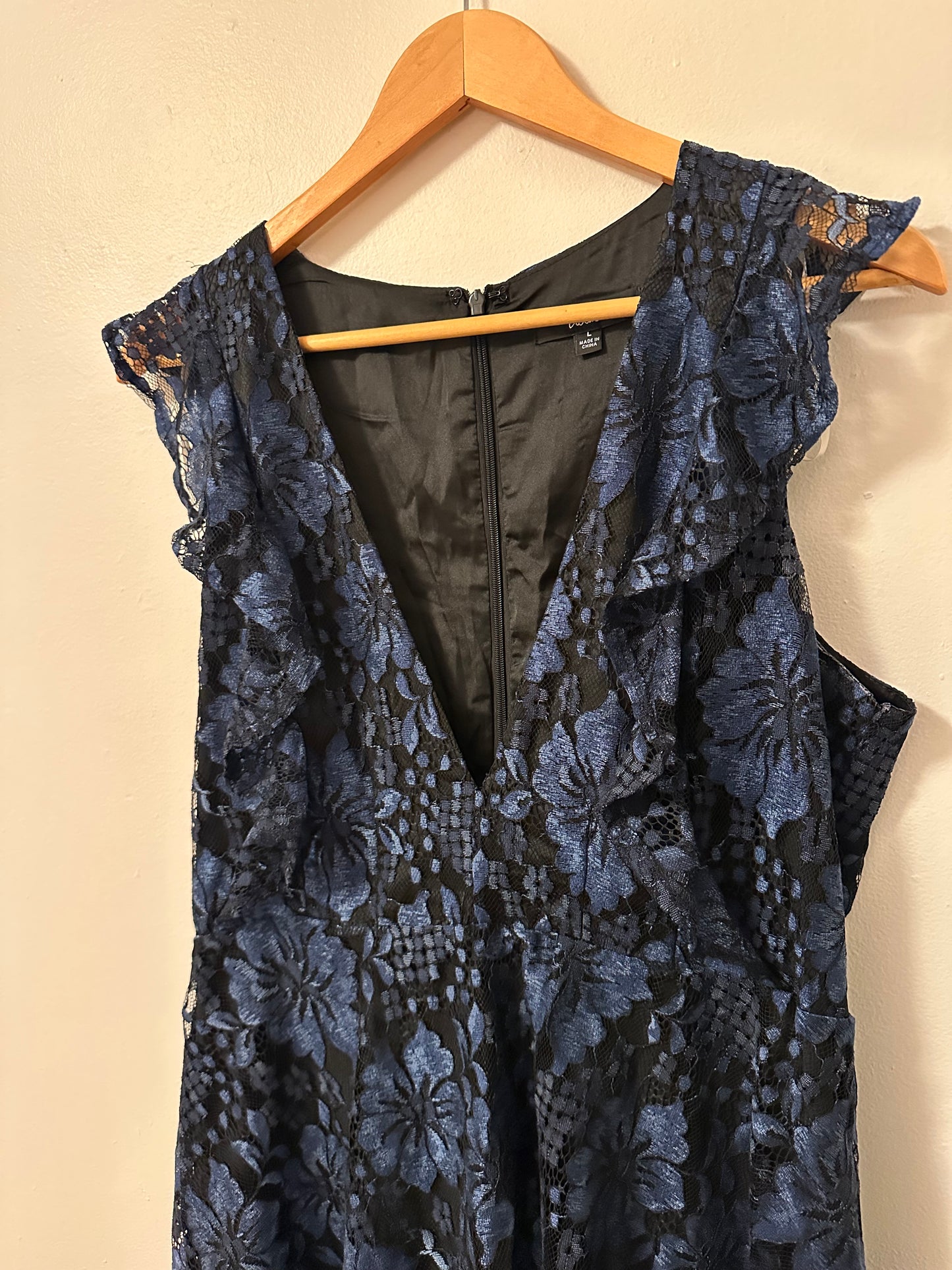 Lulu's Molinetto Navy Blue Lace Ruffled Tiered Sleeveless Maxi Dress | Size Large