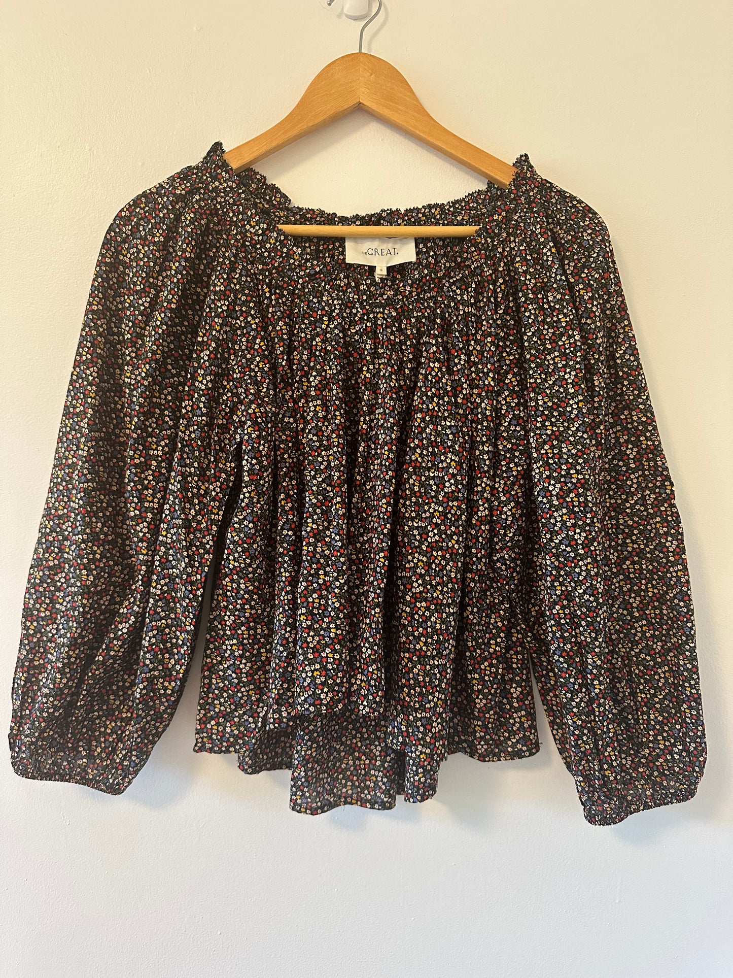 The Great. The Moonstone Top - Dark Navy Mini Wildflower Print Size 0