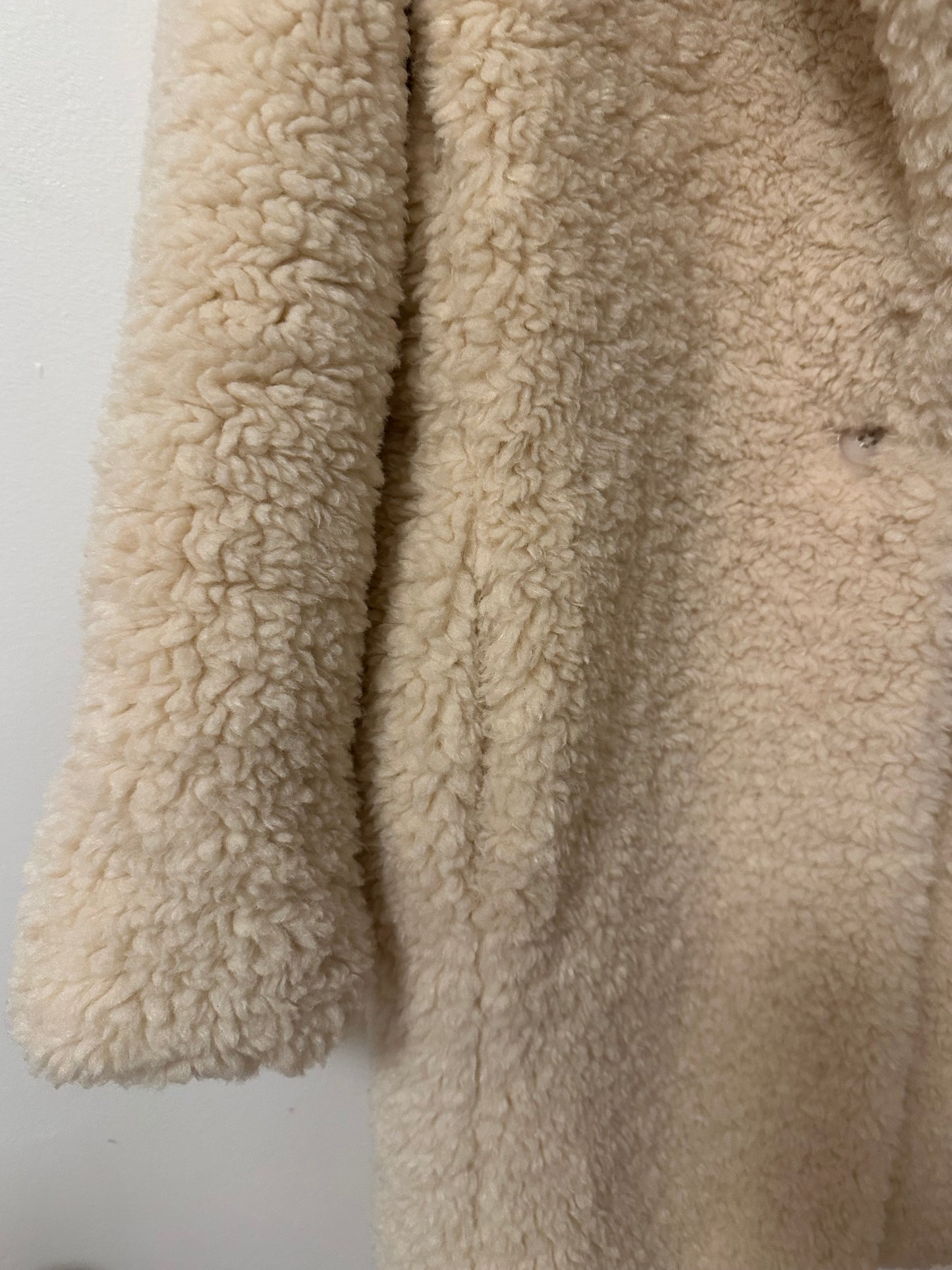 Banana Republic Oversized Sherpa Cocoon Coat in Cream | Size Small