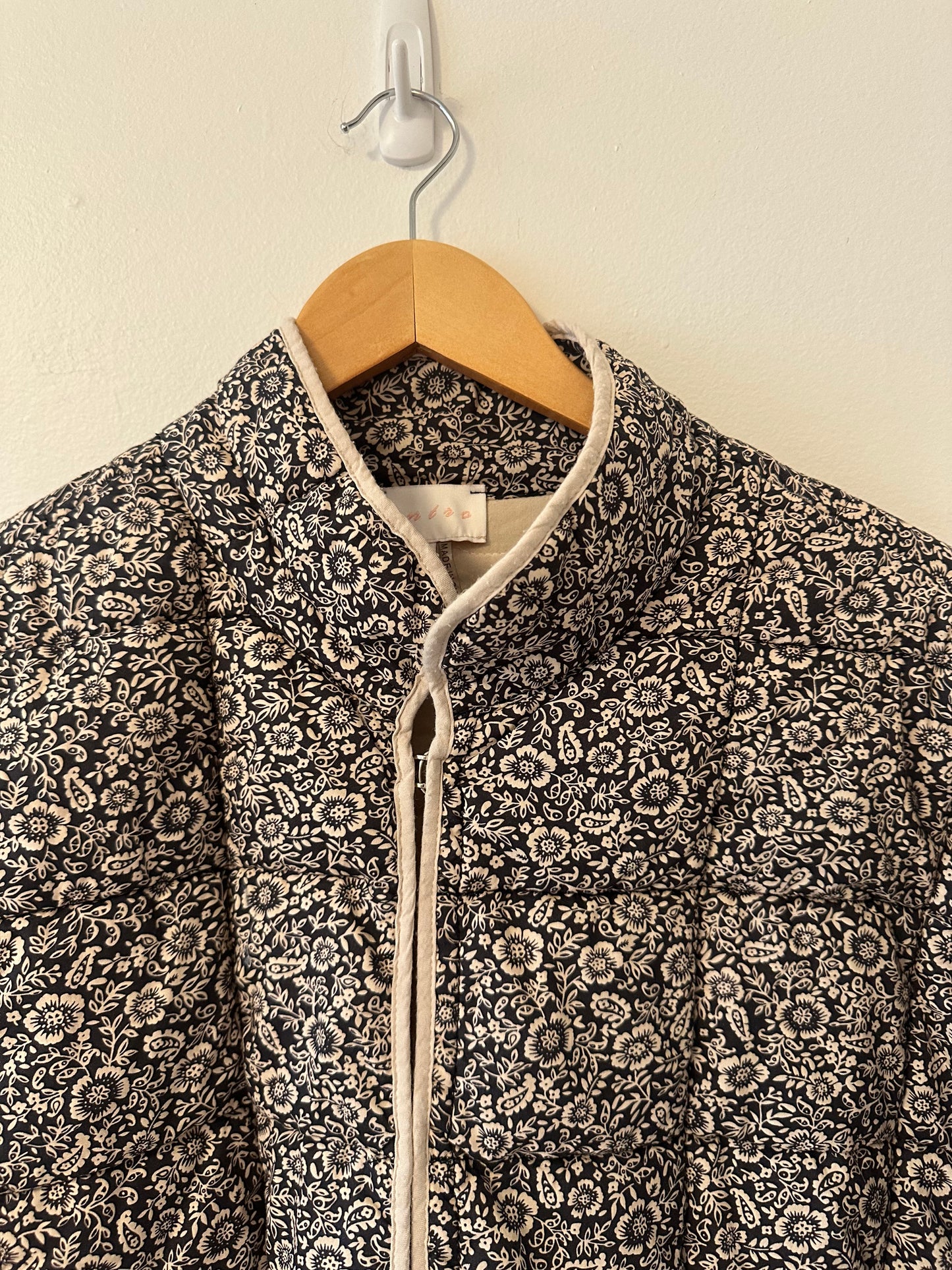 Entro Floral Cotton Quilted Jacket with Patch Pockets | Size Medium