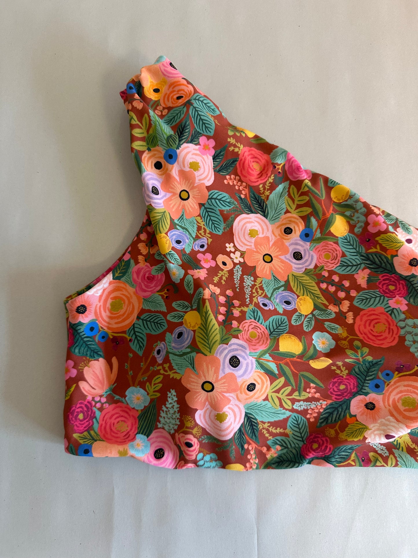 Summersalt The Ruched Sidestroke Bikini Top - Garden Party in Rust - Size 6