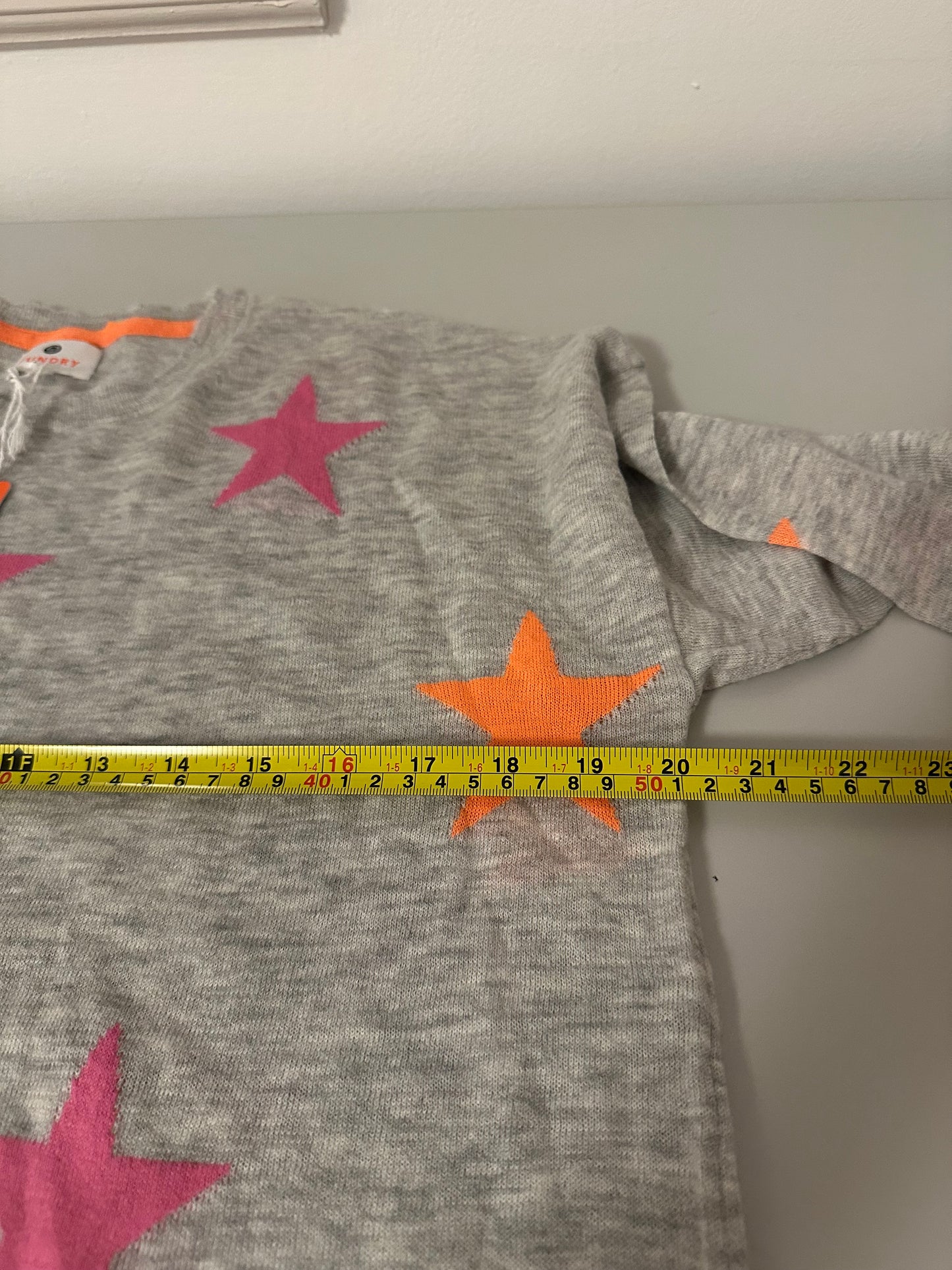 Sundry Multi Colored Stars Gray Long Crewneck Sweater | Size 1 / Small