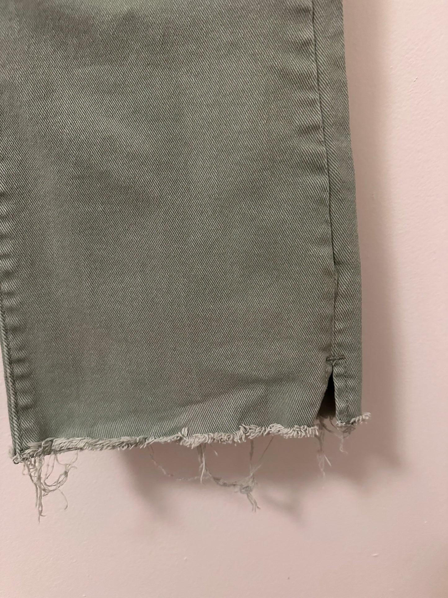 Risen Straight Leg Women's Sage Green Jeans | Size 29