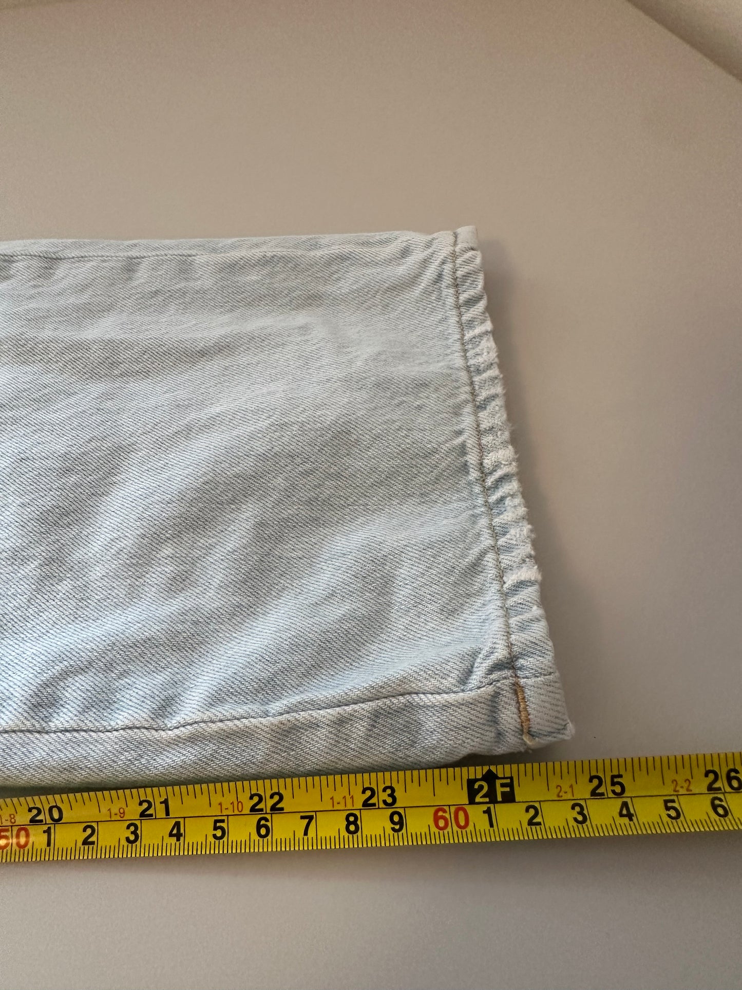 Closed Light Blue Ripped Ankle Cotton Straight Leg Jeans | Size 28