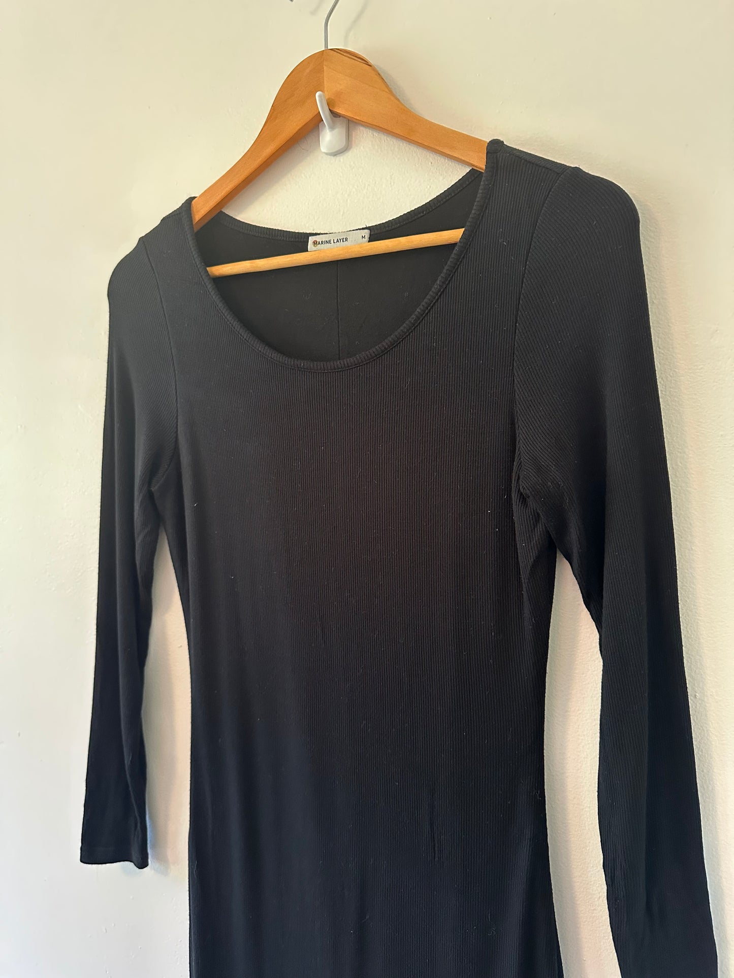 Marine Layer Lexi Rib Long Sleeve Midi Dress in Black - Size Medium