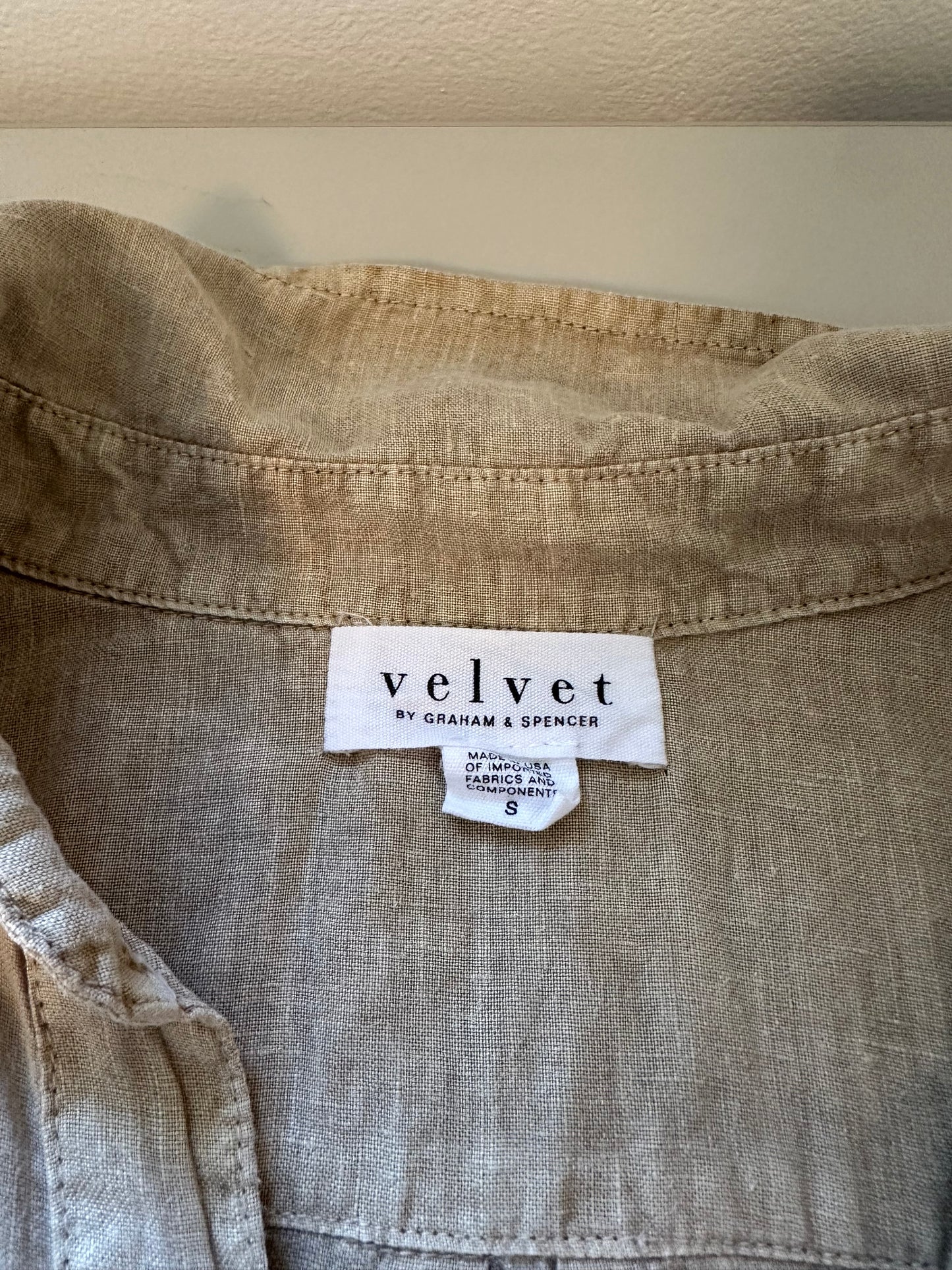 Velvet by Graham & Spencer Elerie Linen Top in Autumn | Size Small