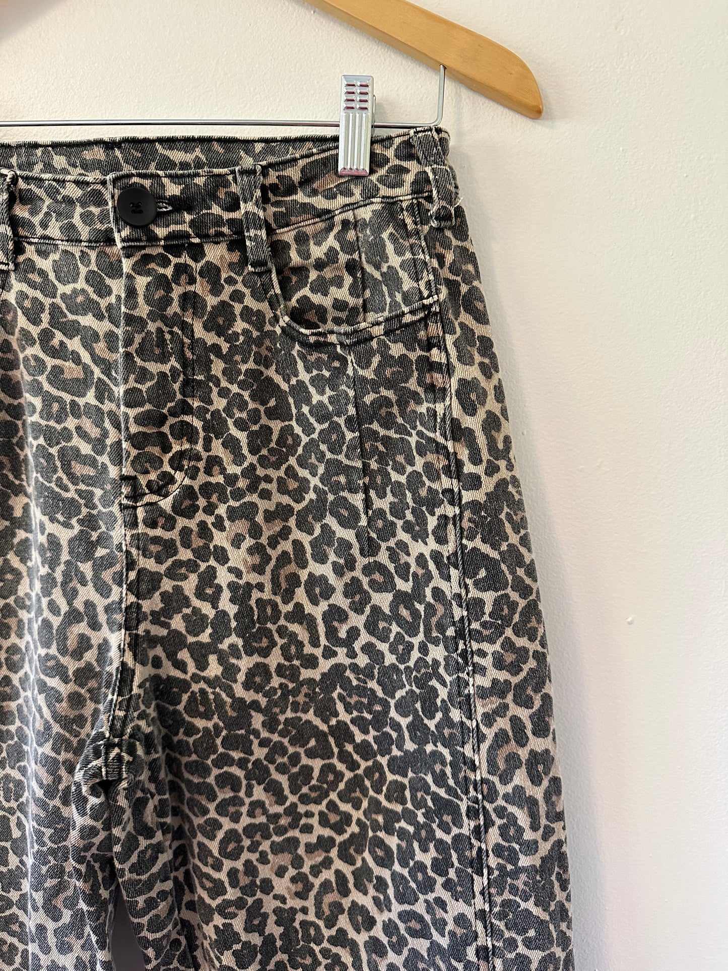 Miou Muse Leopard Print Barrel Jeans | Size Small
