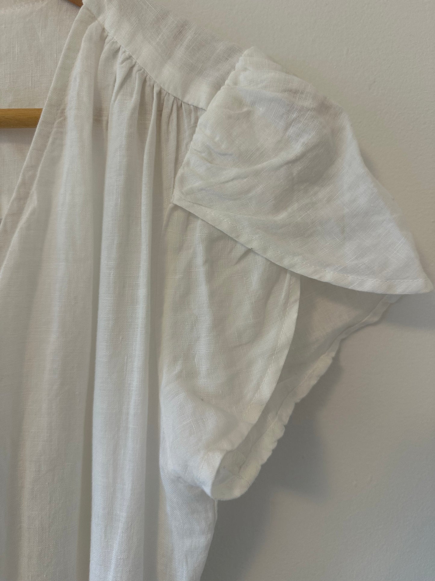 Velvet by Graham & Spencer White Linen Wrap Dress - Size XS