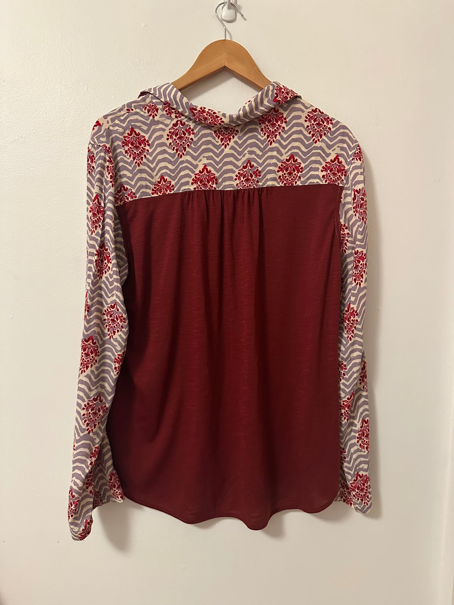 Porridge Anthropologie Patterned Mixed Media Button Down Shirt | Size Large