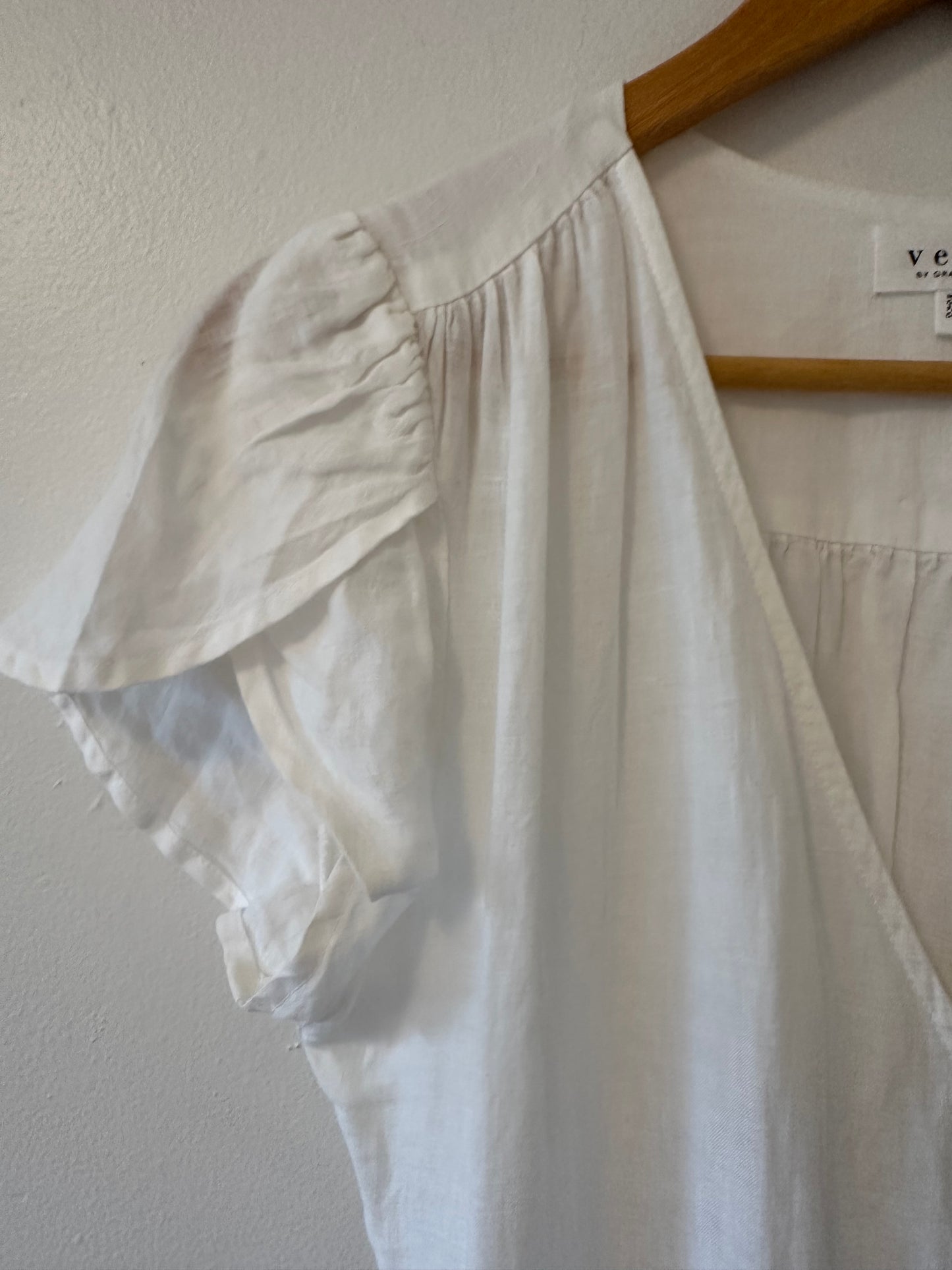 Velvet by Graham & Spencer White Linen Wrap Dress - Size XS