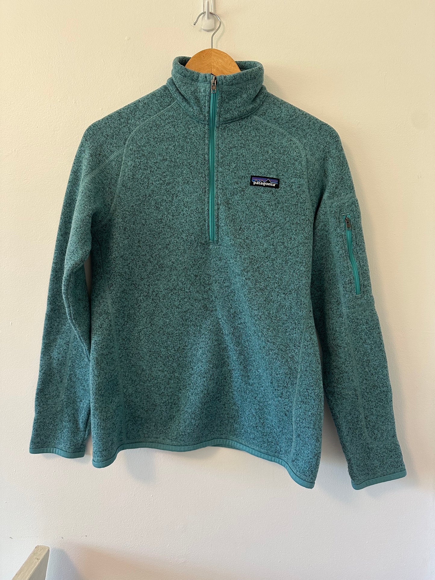 Patagonia Women’s 1/4 Zip Better Sweater Fleece in Beryl Green - Size Medium
