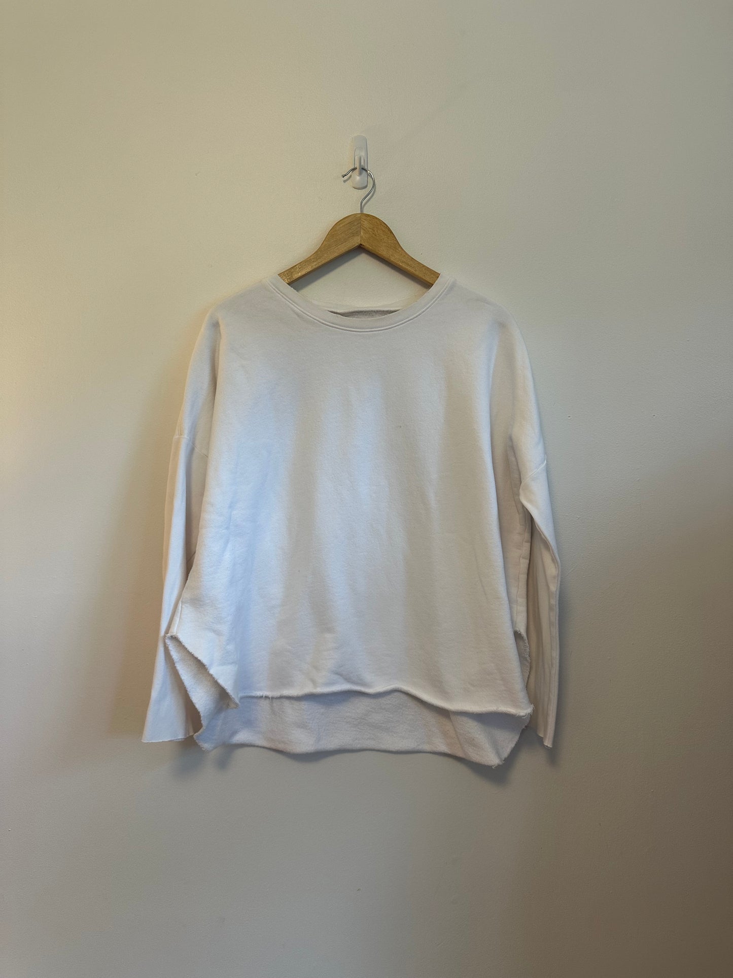 Frank & Eileen Anna Long Sleeve Capelet White Sweatshirt | Size Large
