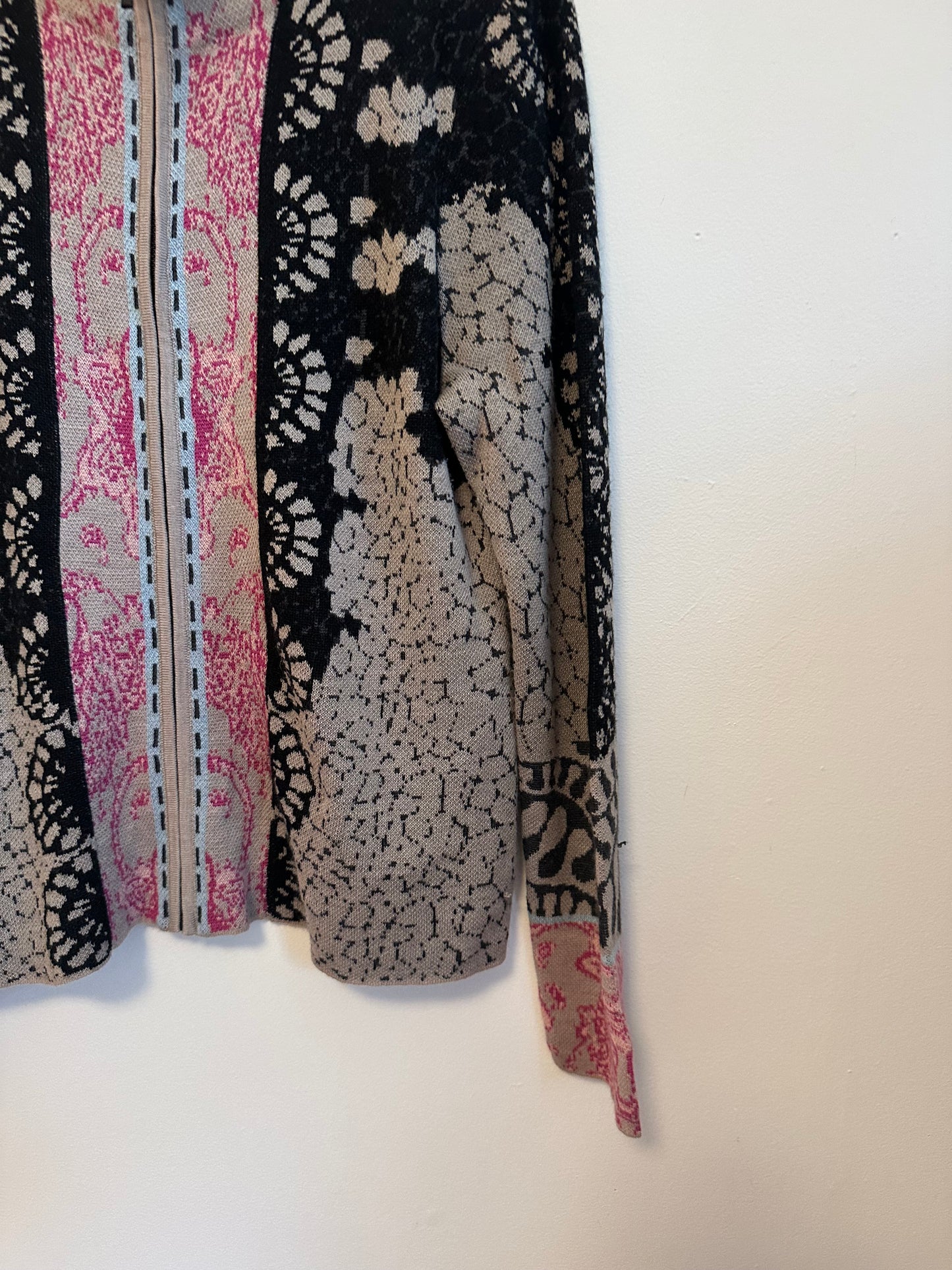 Icelandic Design Jacquard Floral Zip Front Cardigan | Size Large