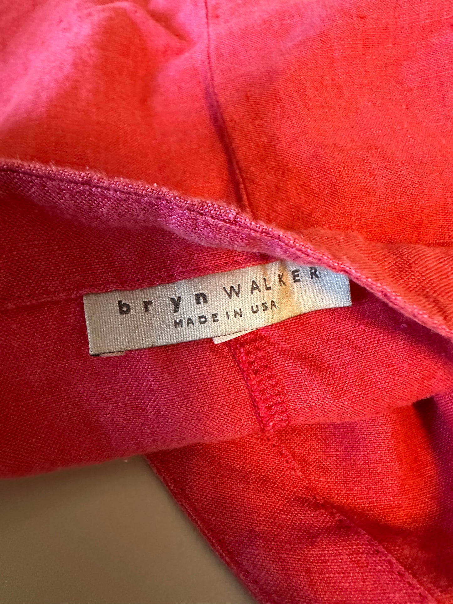 Bryn Walker Linen V-Neck Relaxed Fit Shirt in Fuchsia Pink | Size Medium